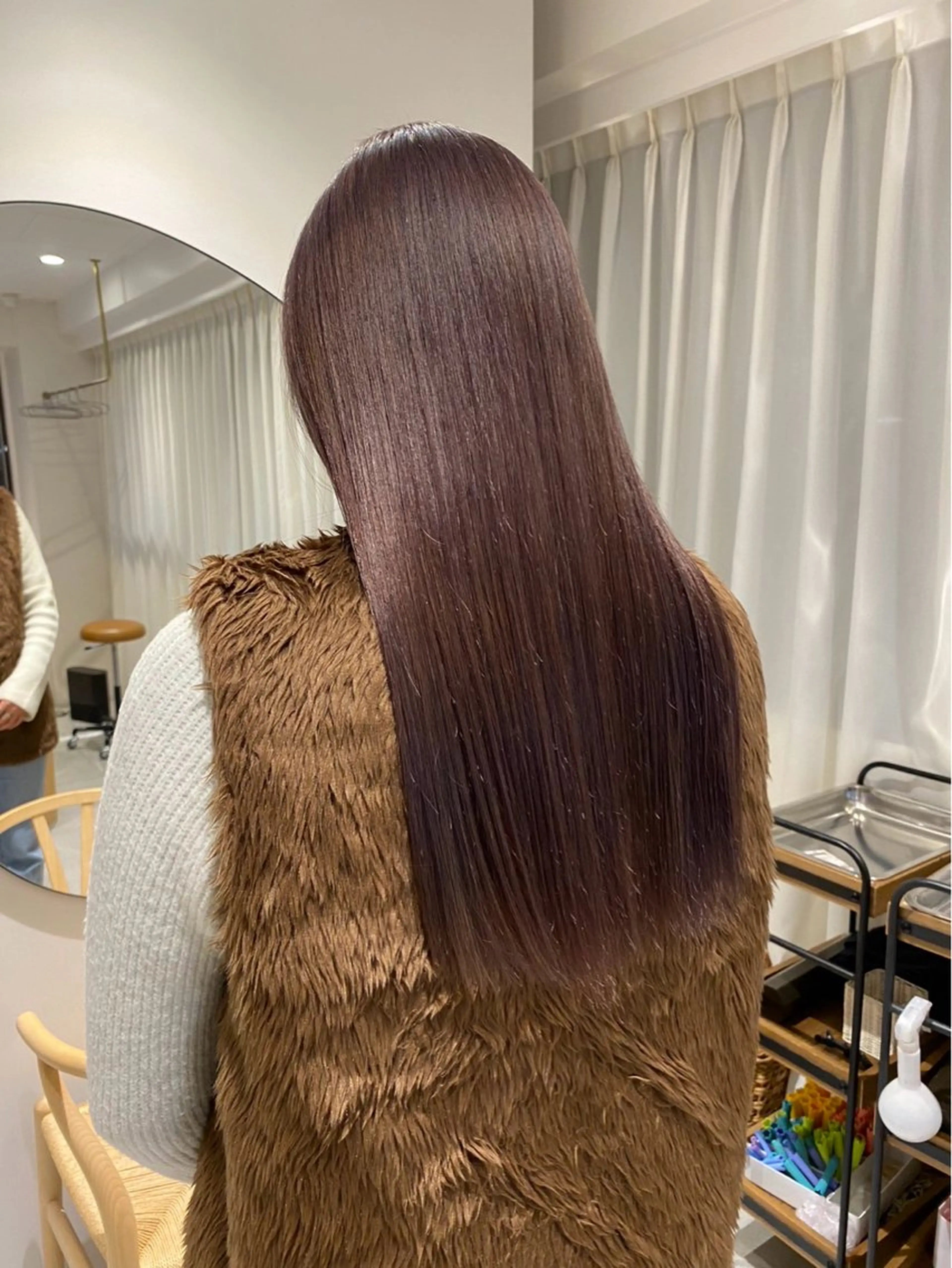 カラー knock所属・knock　國友 華乃のヘアスタイル