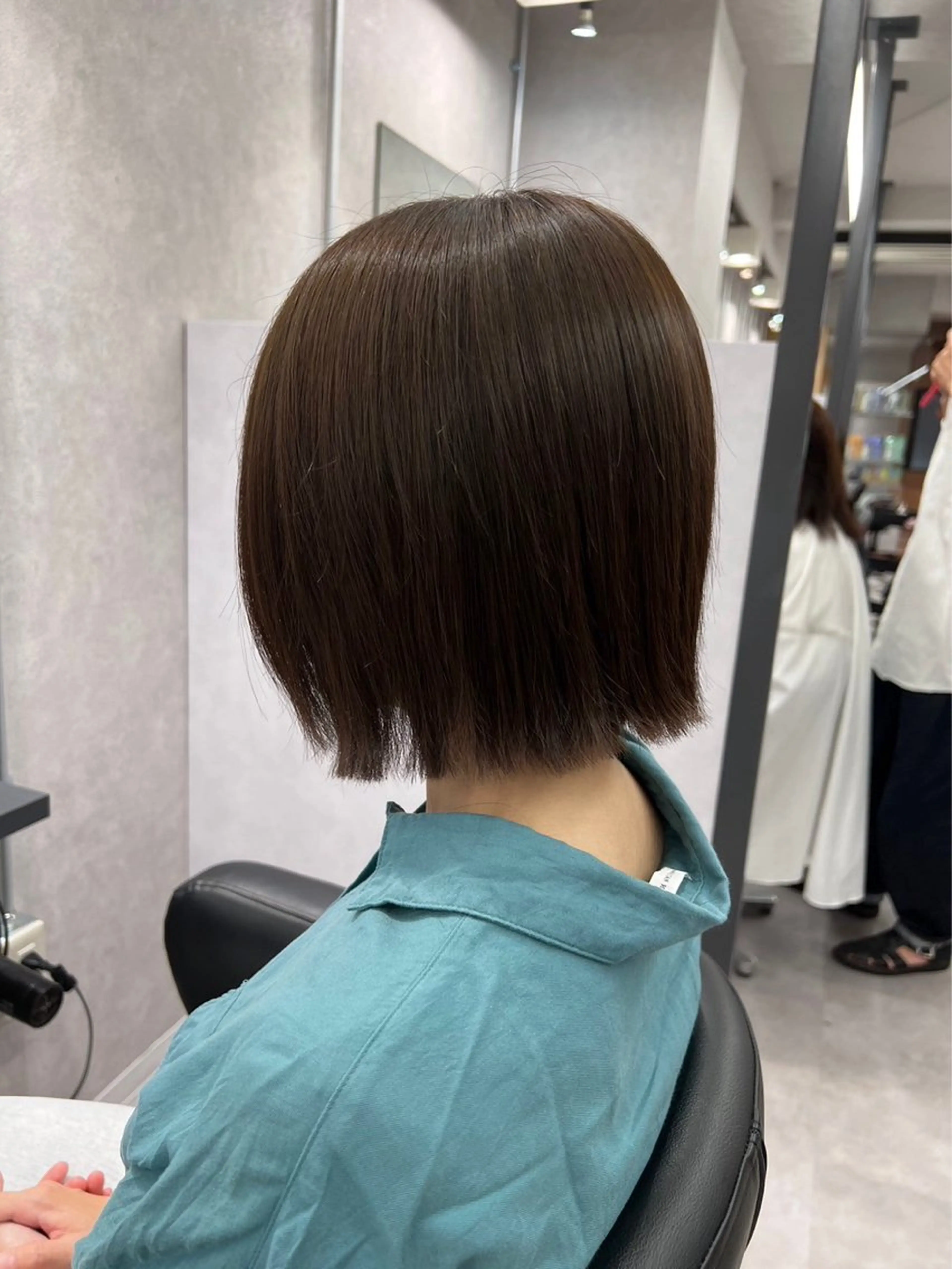 ショート ヘアカラー ulu by dot.所属・かがみはやと 髪質改善/縮毛矯正のヘアスタイル