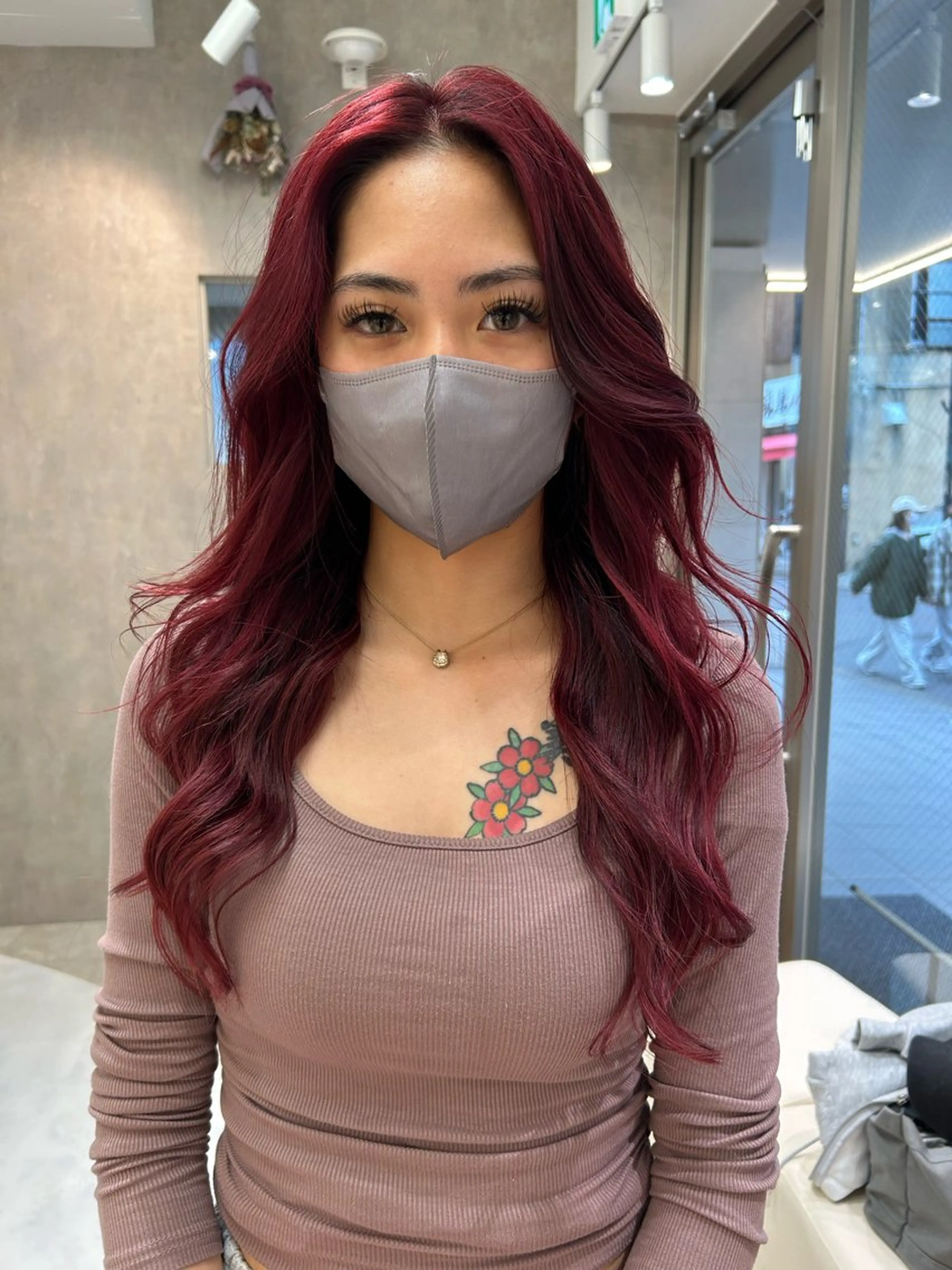 ロング カラー レッドカラー カット ヘアカラー 竹井俊介/白髪ぼかし /外国人風カラーのヘアスタイル