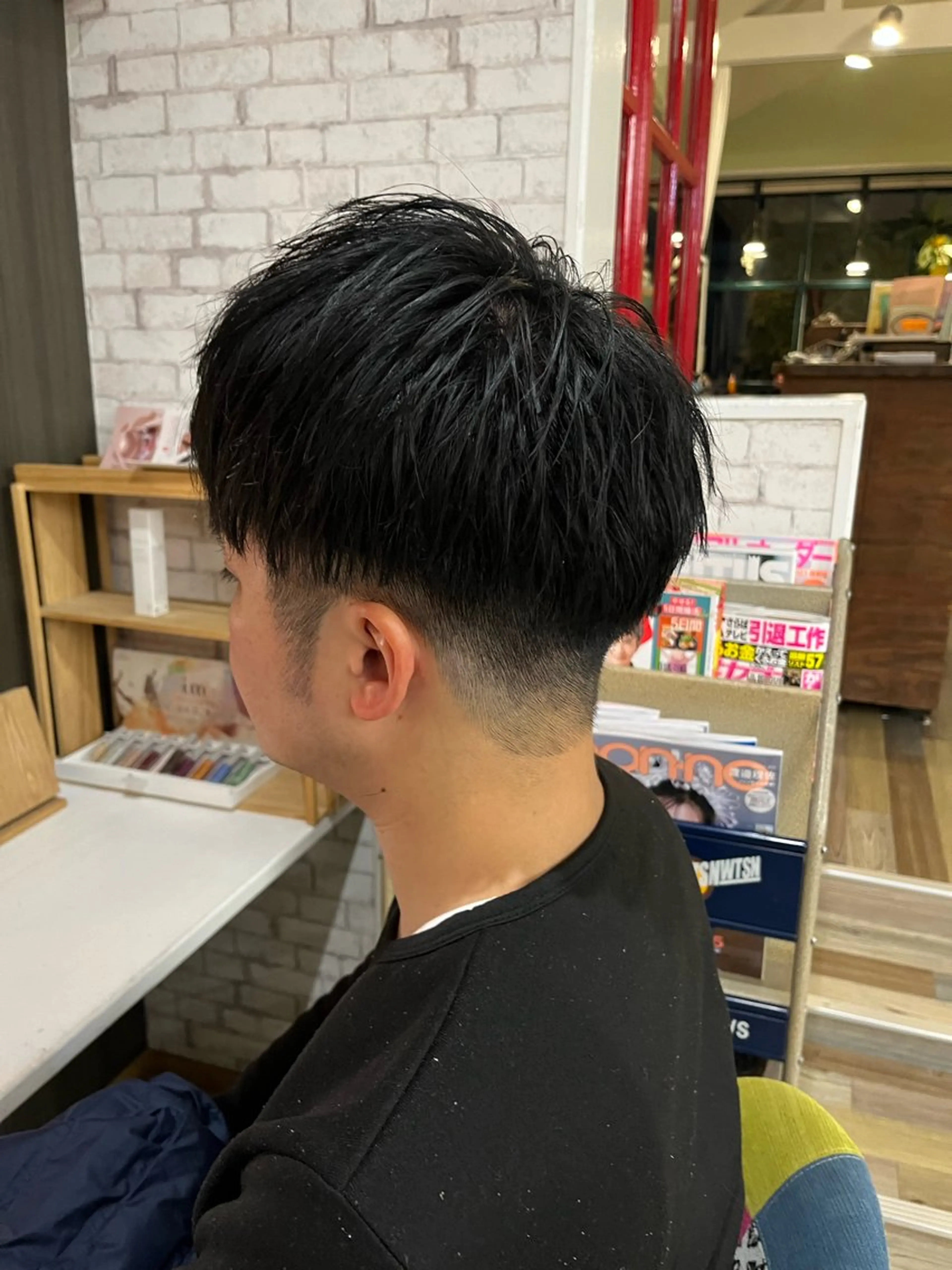 ショート フナビキ ユウキのヘアスタイル