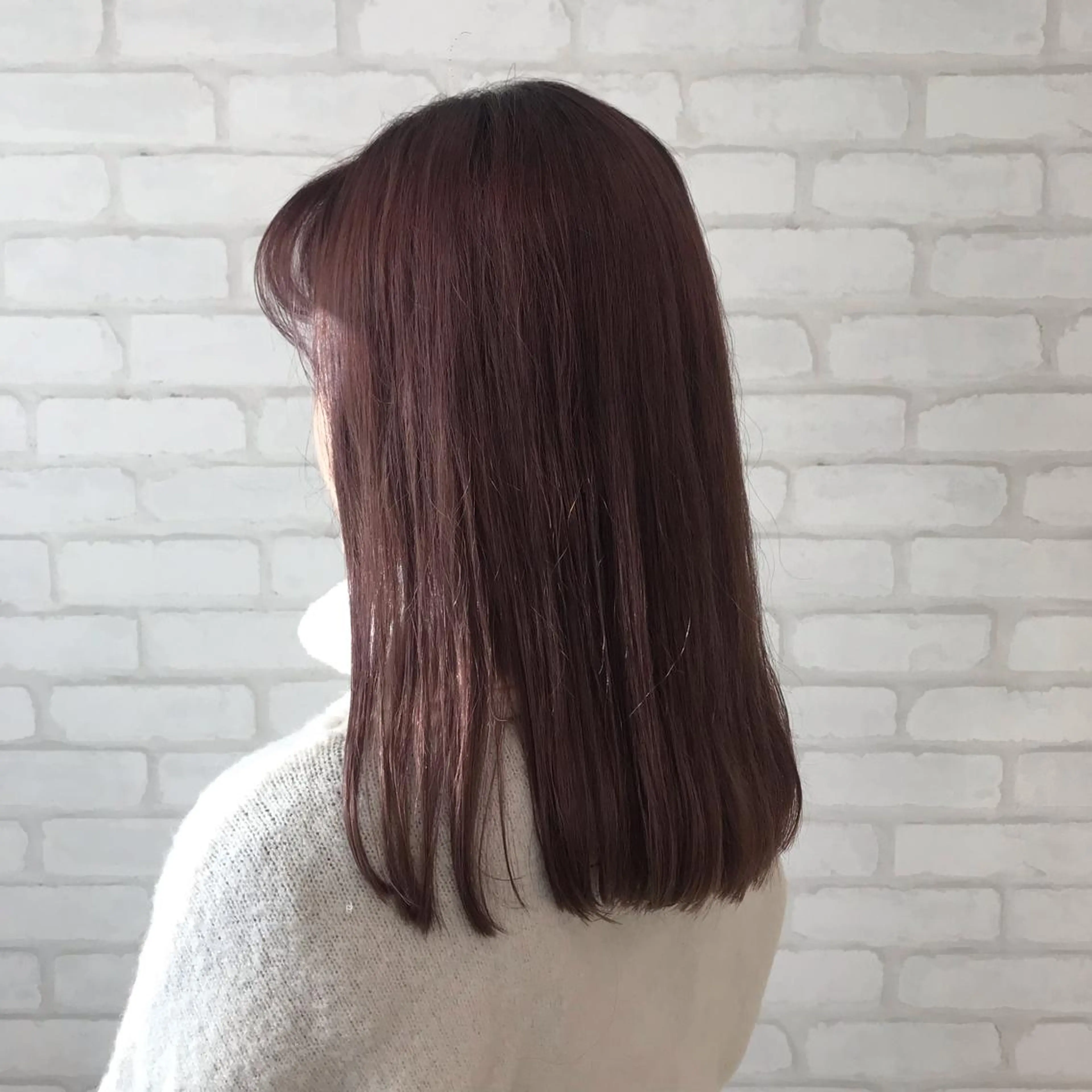 ミディアム カラー abilita AZUSAのヘアスタイル