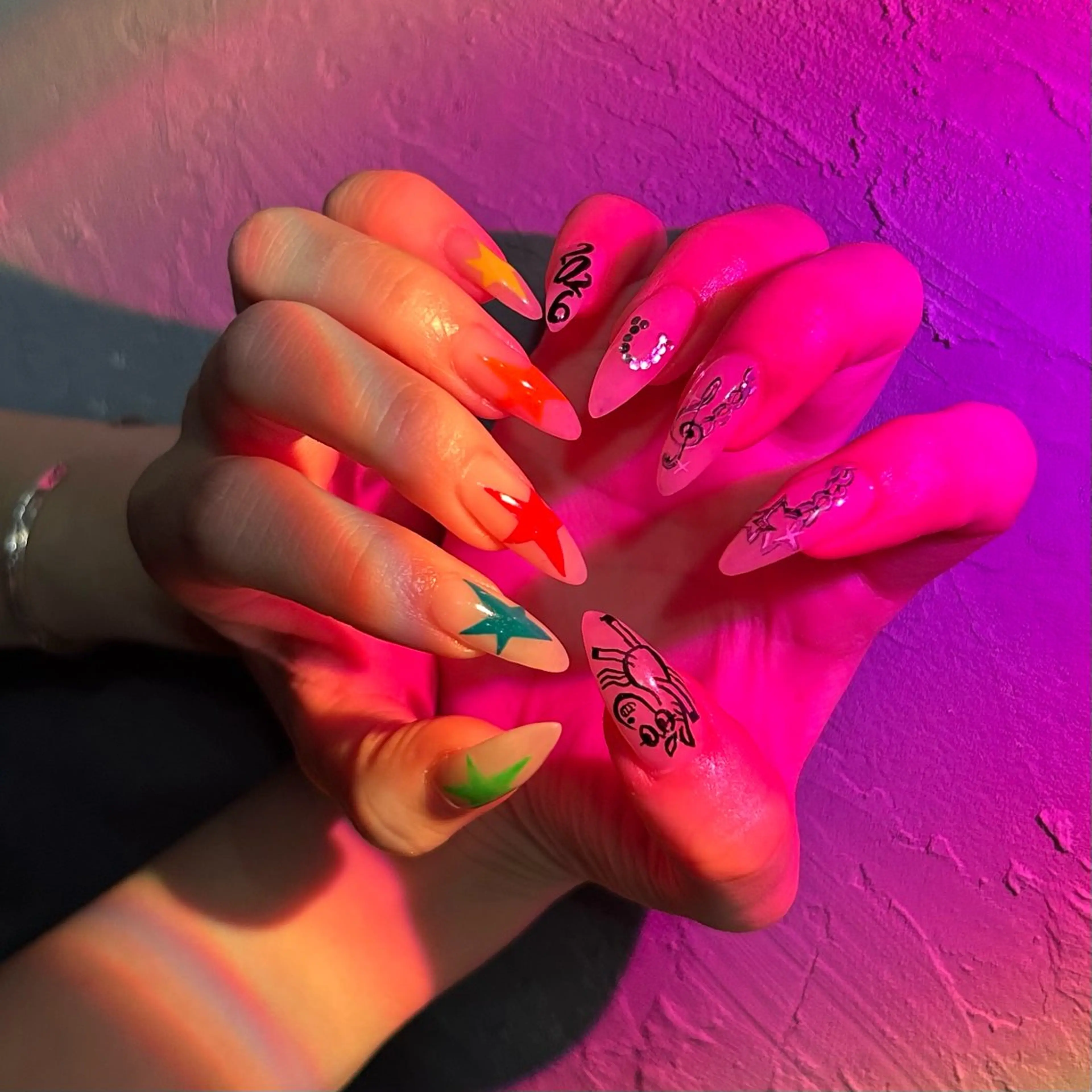 ネイル nano/きもかわ nail🐬🫧のネイルデザイン