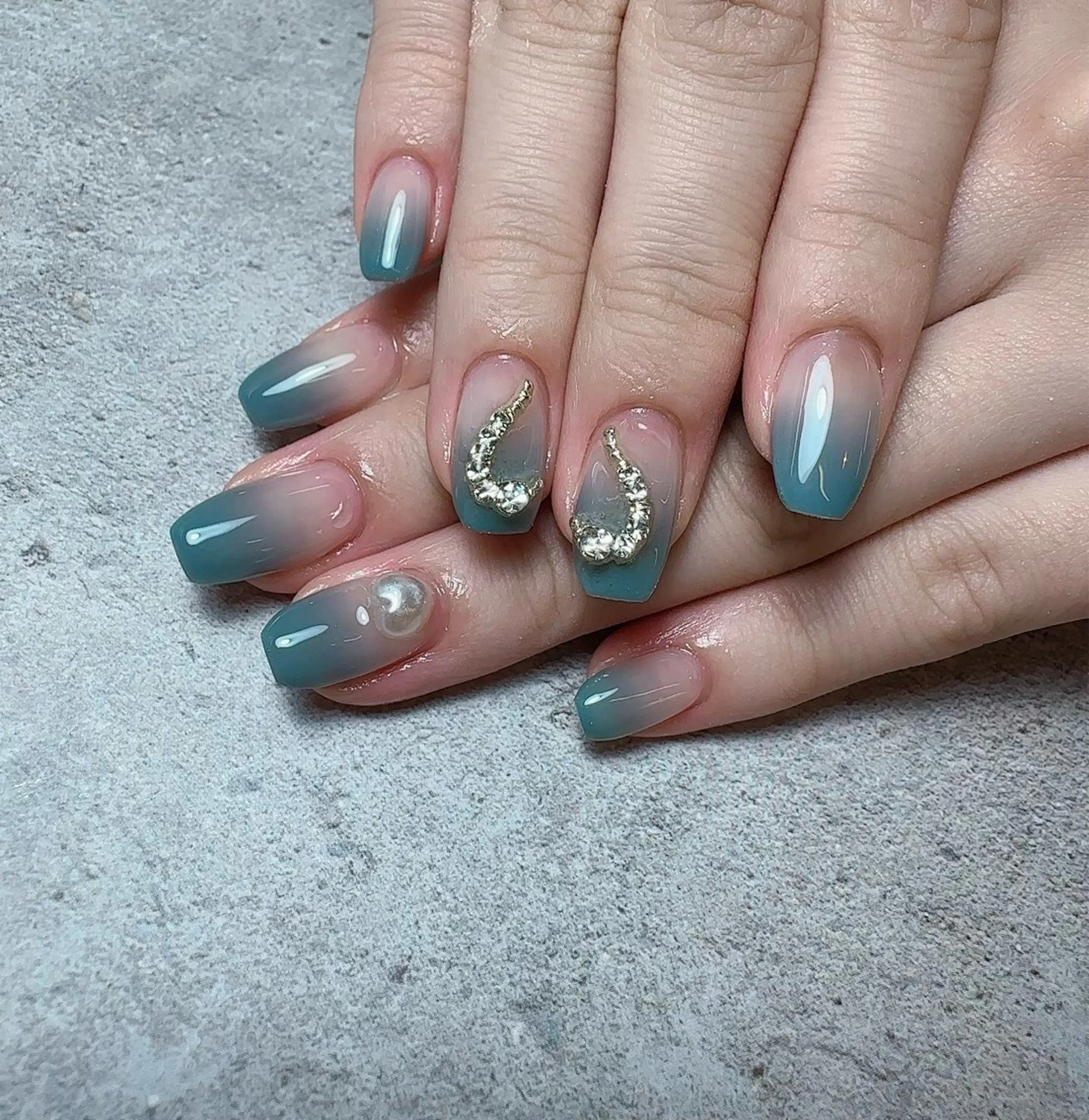 ネイル アートネイル ハート マグネットネイル 持ち込み ニュアンスネイル ハンドネイル nail salon    Mimiy..所属・Nailsalon Mimiy..♡のネイルデザイン