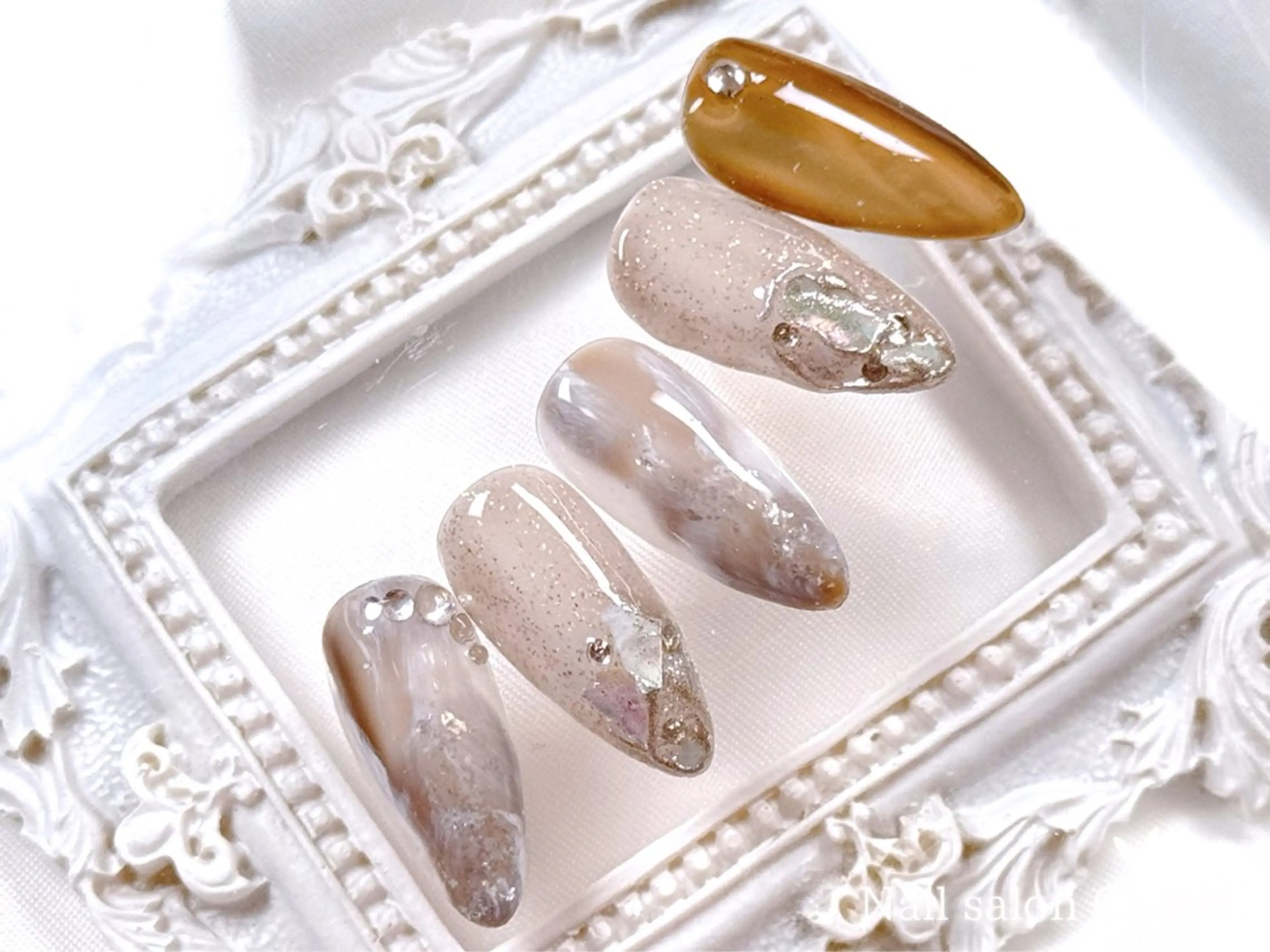 ネイル ニュアンスネイル Nailsalon Charis.yuのネイルデザイン