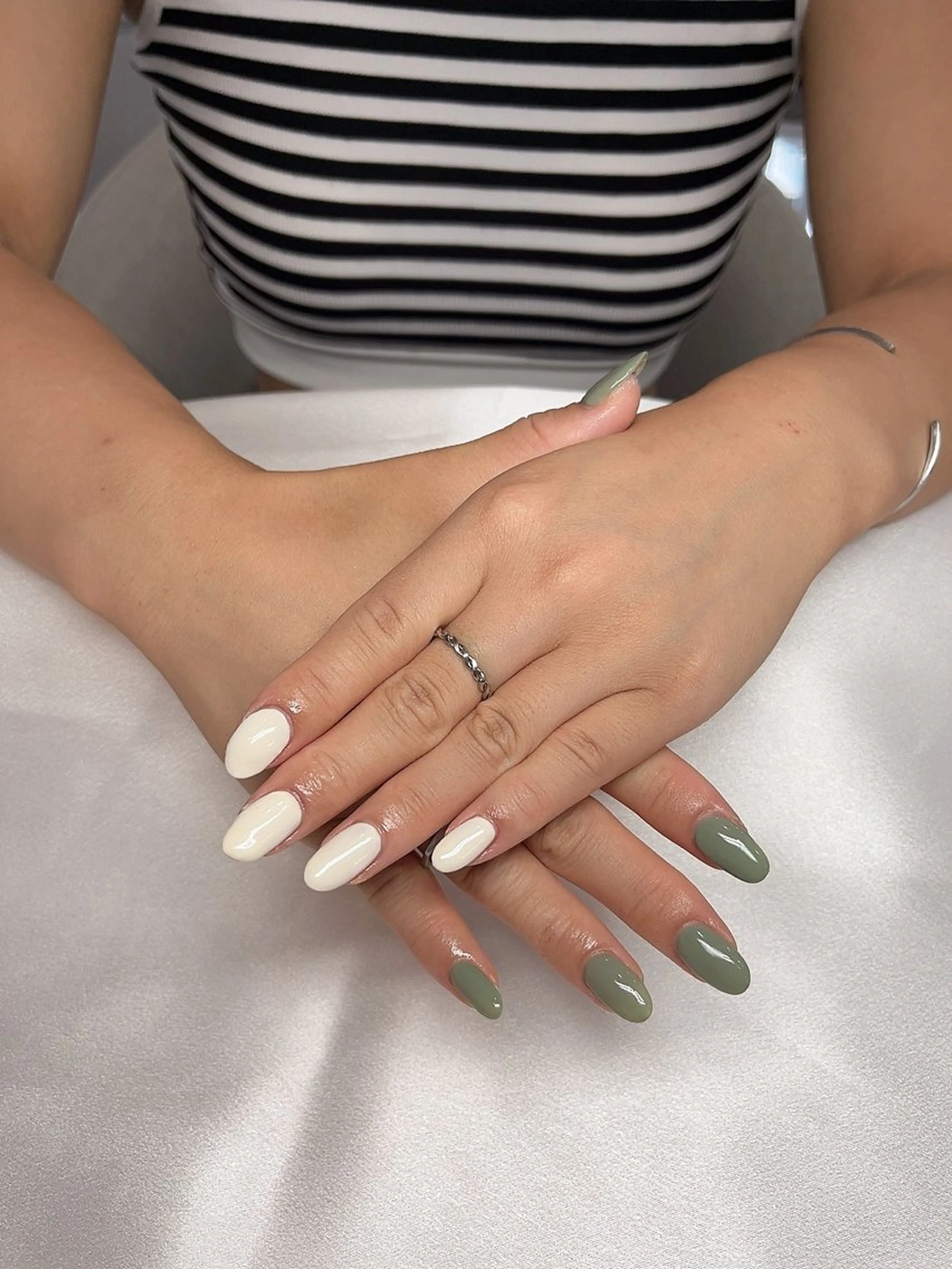 ネイル Ui_Amor (パラジェル)のネイルデザイン