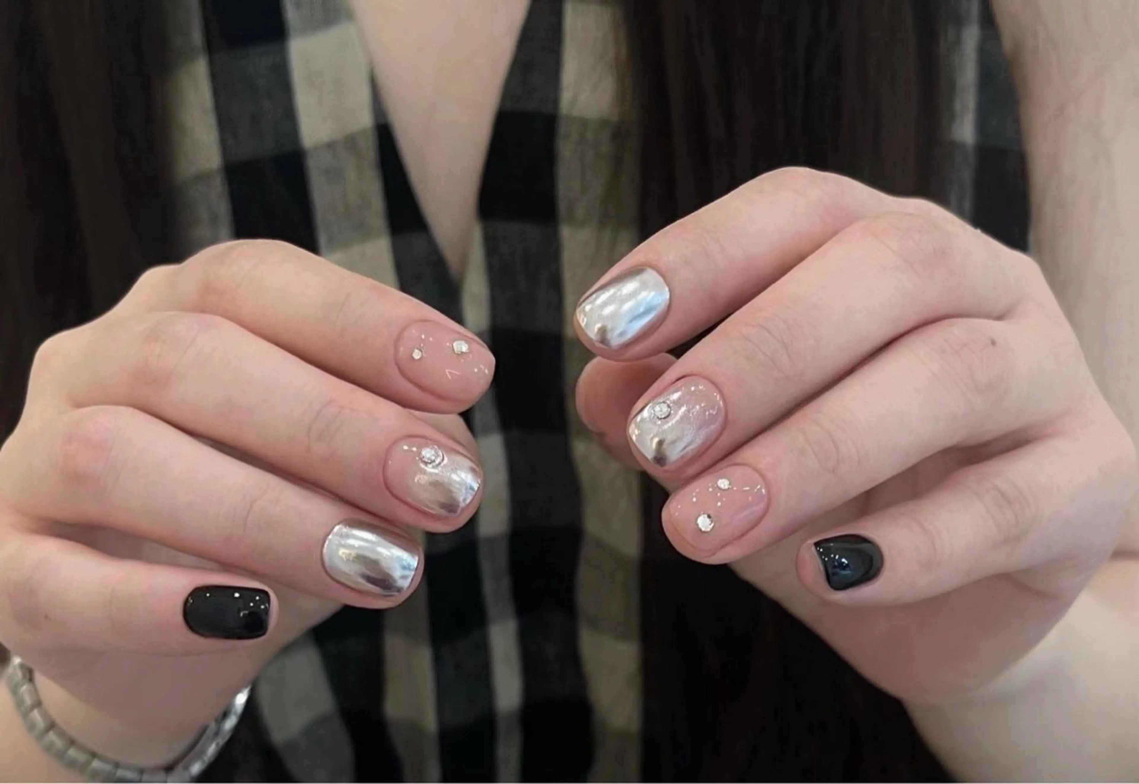 ネイル OoAmi_ Nailのネイルデザイン