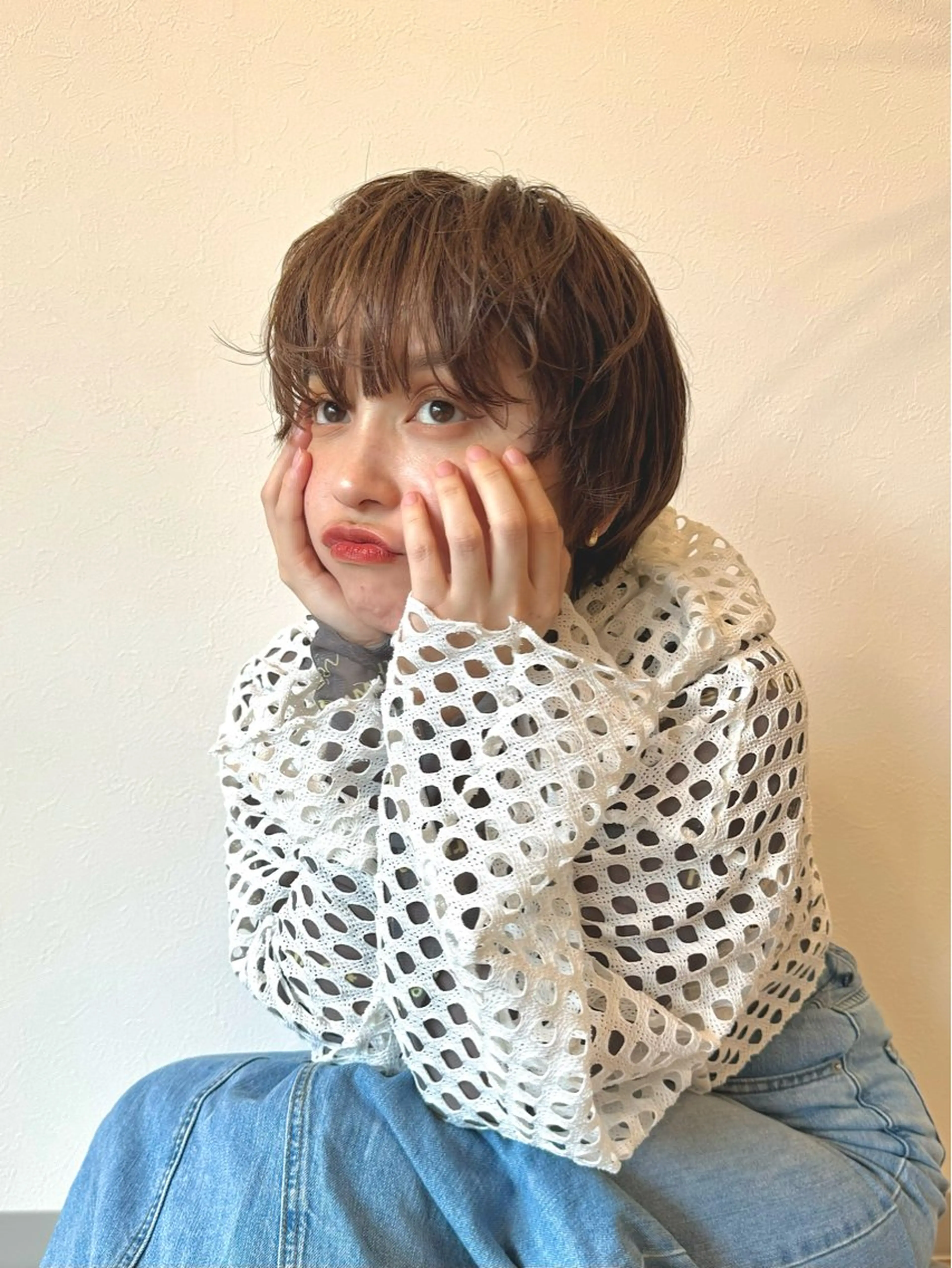 ショート カラー 垢抜け/レイヤー/ ハイトーン/アスナのヘアスタイル