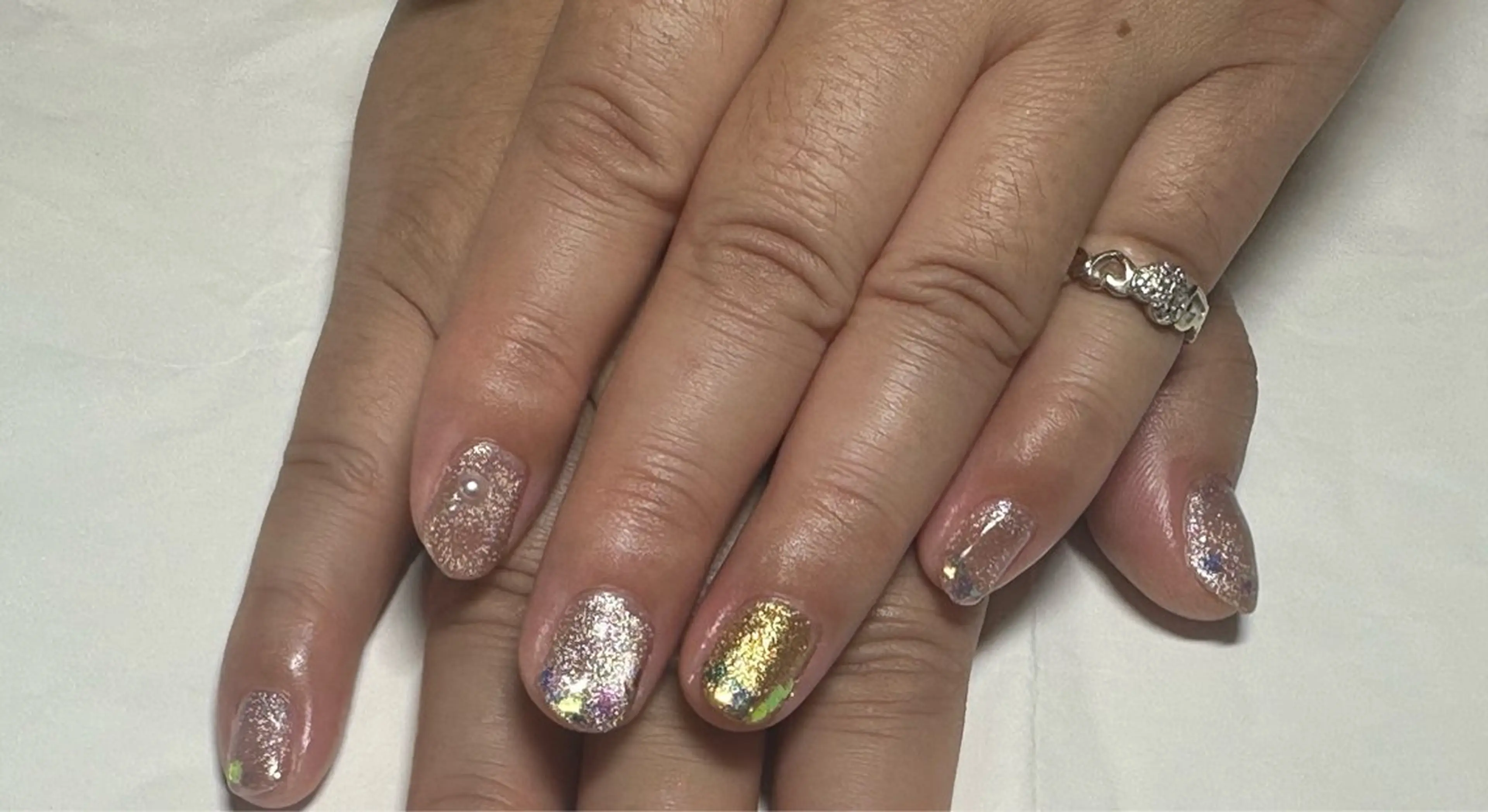 ネイル e.nail所属・🍎吉田 恵里🍎のネイルデザイン