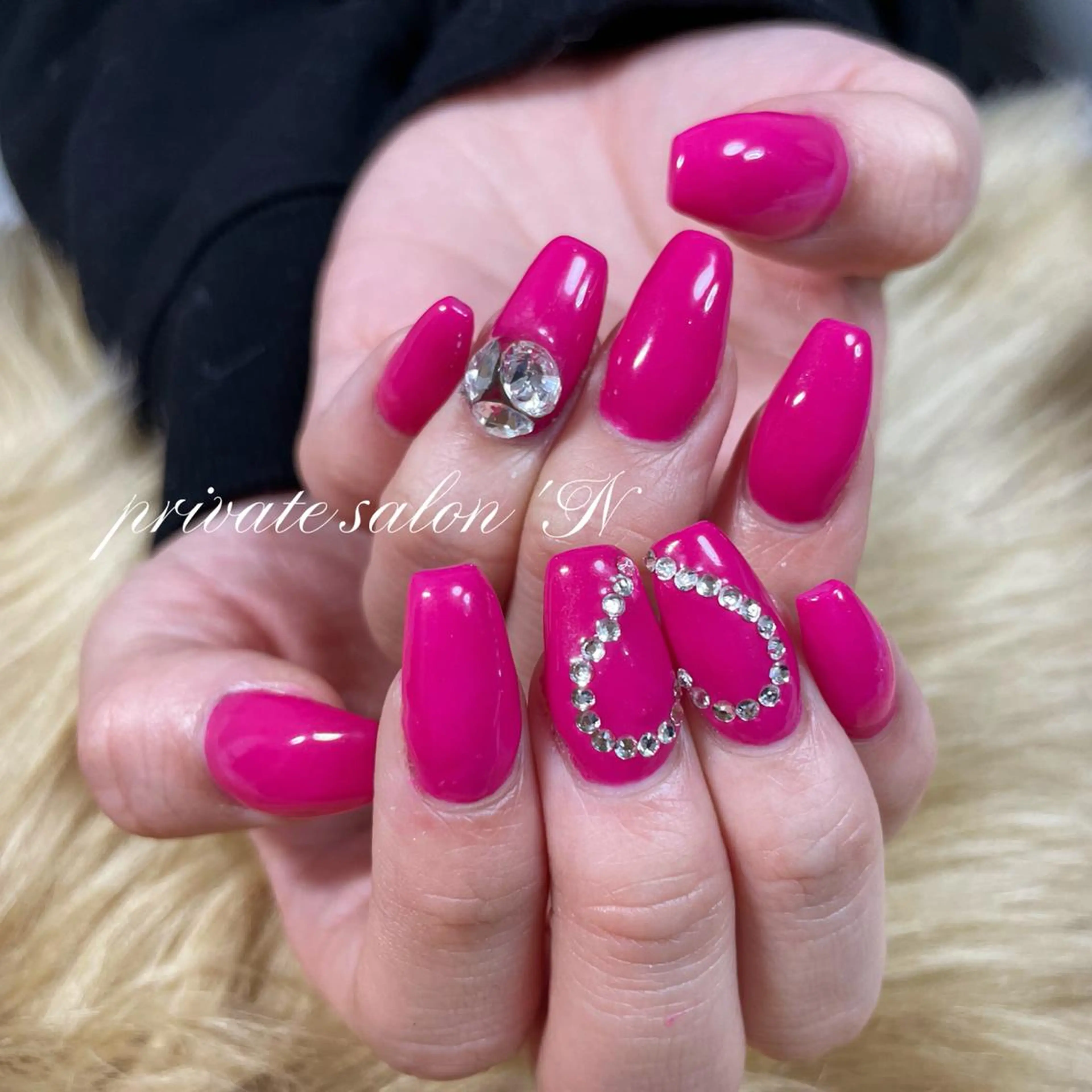 ネイル BINERVA所属・BINERVA nail salonのネイルデザイン