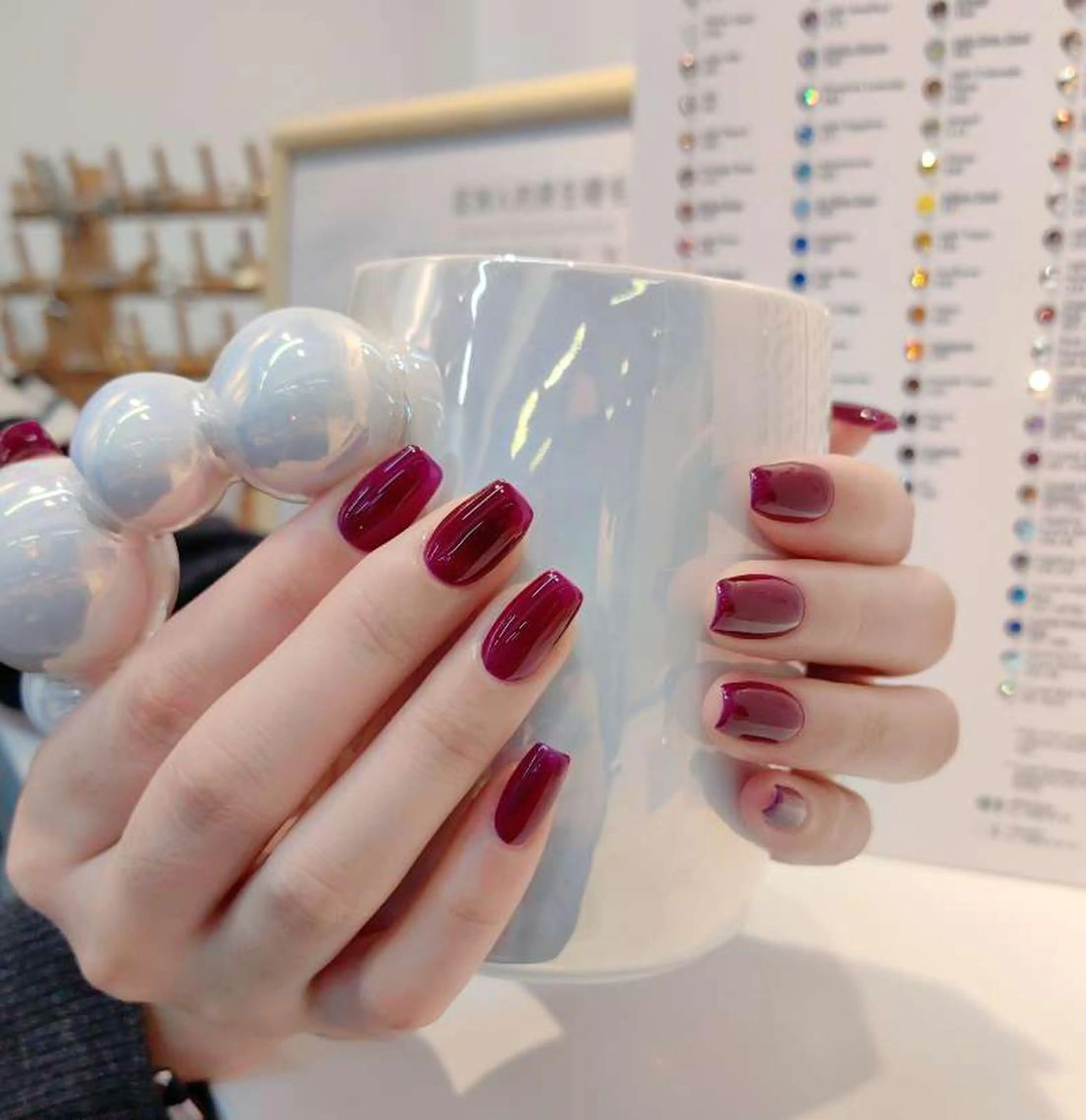 ミディアム 韓国風ヘア めぐみのネイルサロン 惠のネイルデザイン