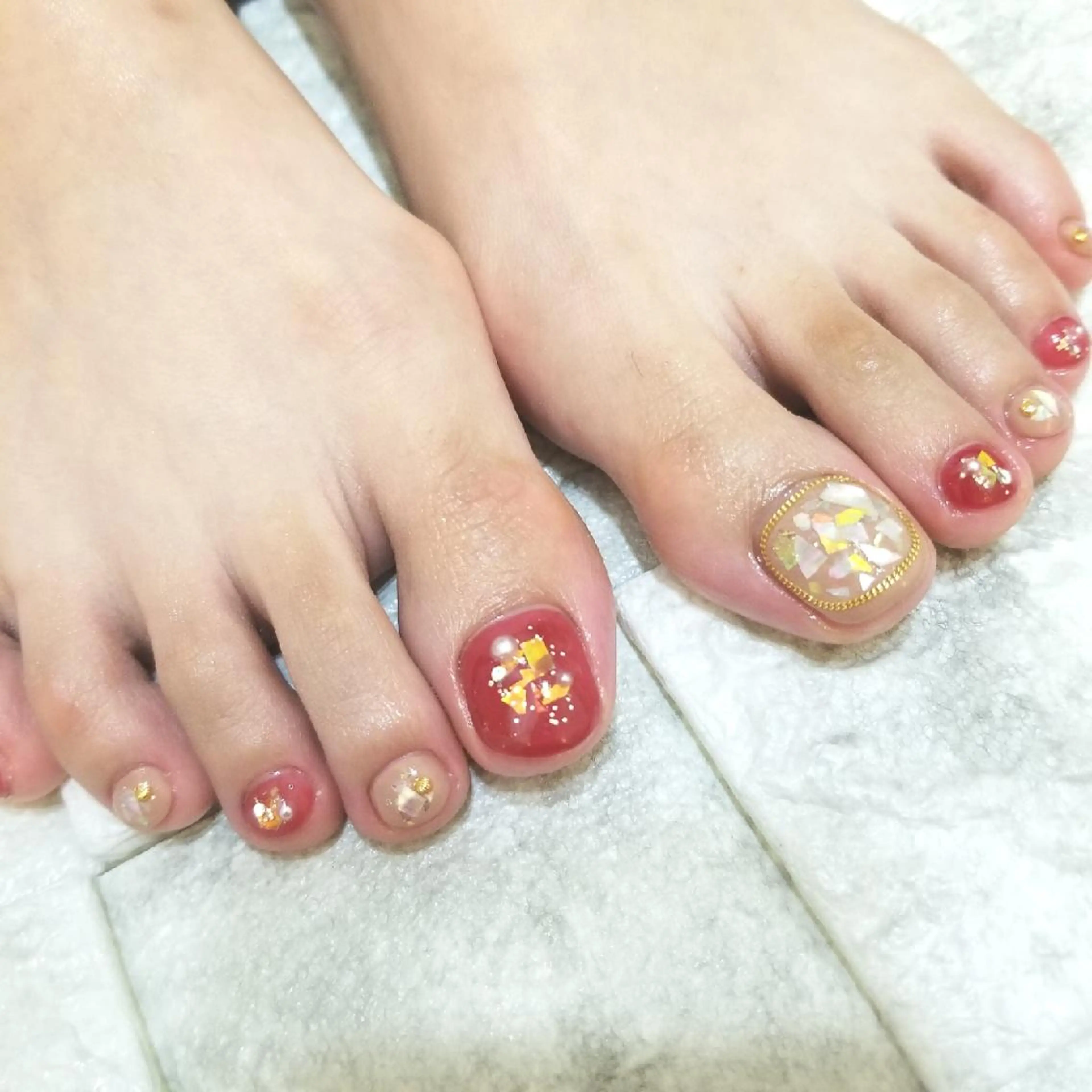 ネイル アートネイル フットネイル nailatelier nijiiro.所属・nijiiro🌈 サトウのネイルデザイン
