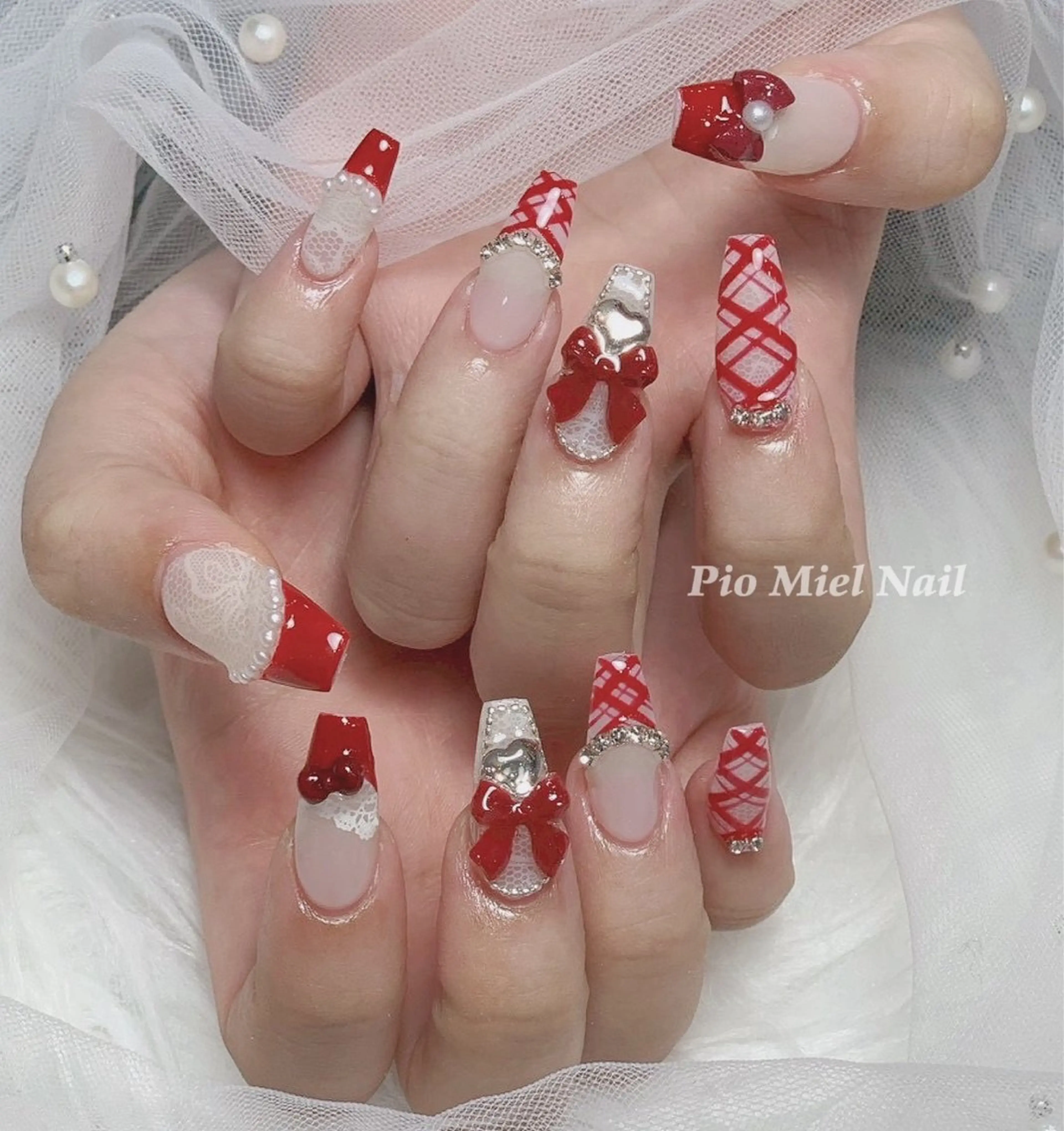 ネイル ハンドネイル HANA 長さだしのネイルデザイン