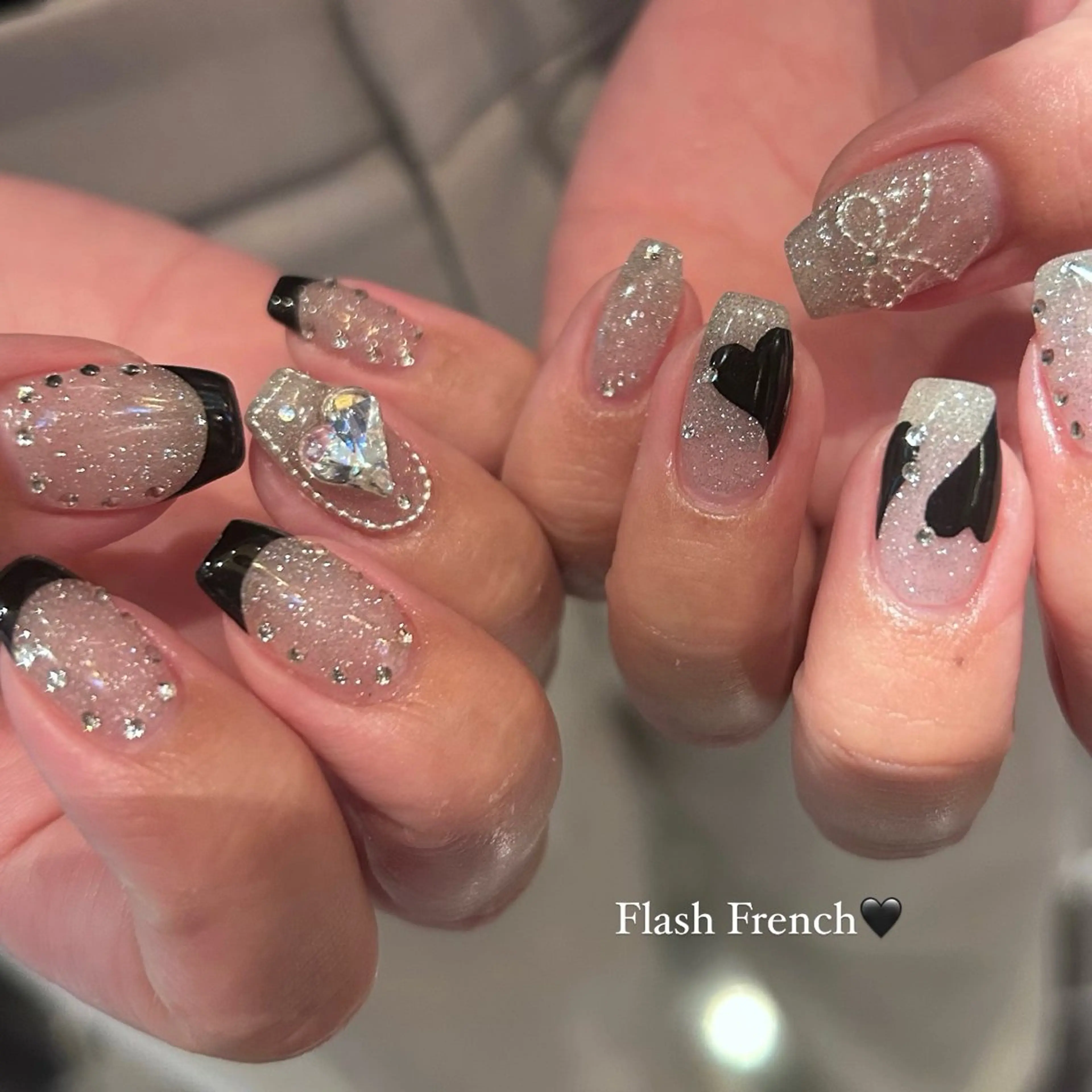 ネイル ハンドネイル EmaNail🎀 Haaruのネイルデザイン