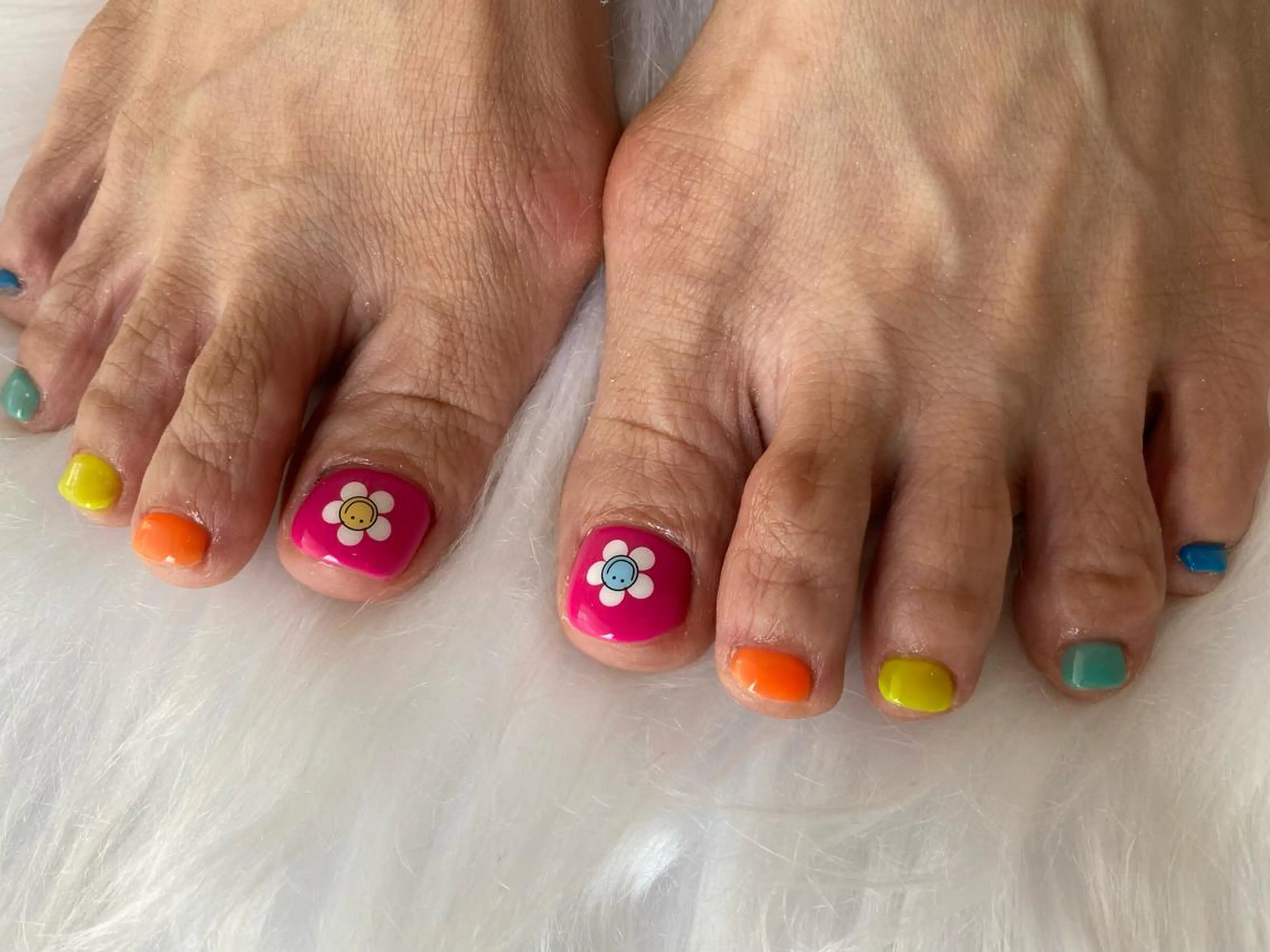 ネイル フットネイル Mana‪ ‪·͜· ❤︎‬のネイルデザイン