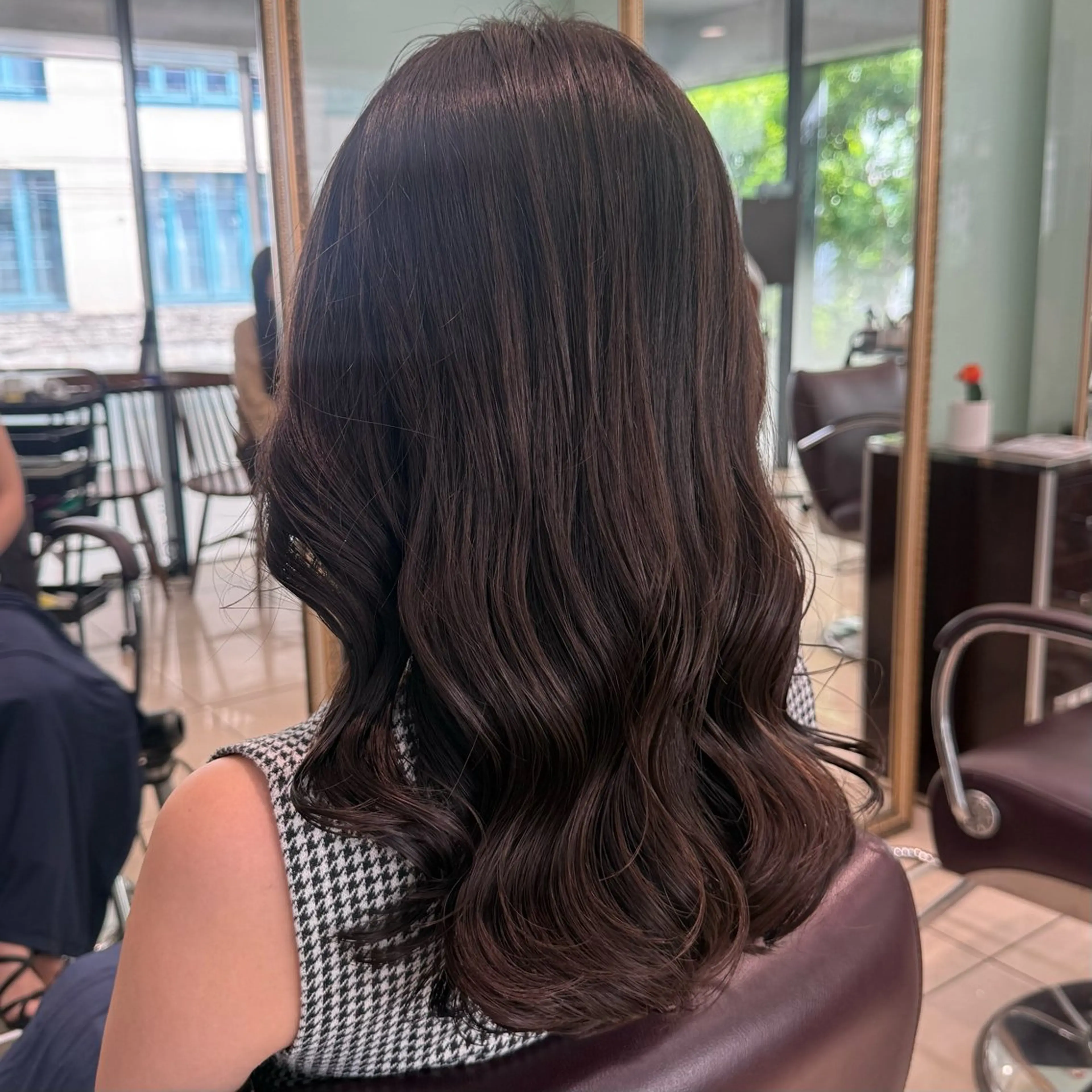 ミディアム パーマ ミディアムパーマ くせ毛 韓国風ヘア レイヤーカット デジタルパーマ パーマ 韓国風/コテ巻き風 パーマ/るい🌿のヘアスタイル