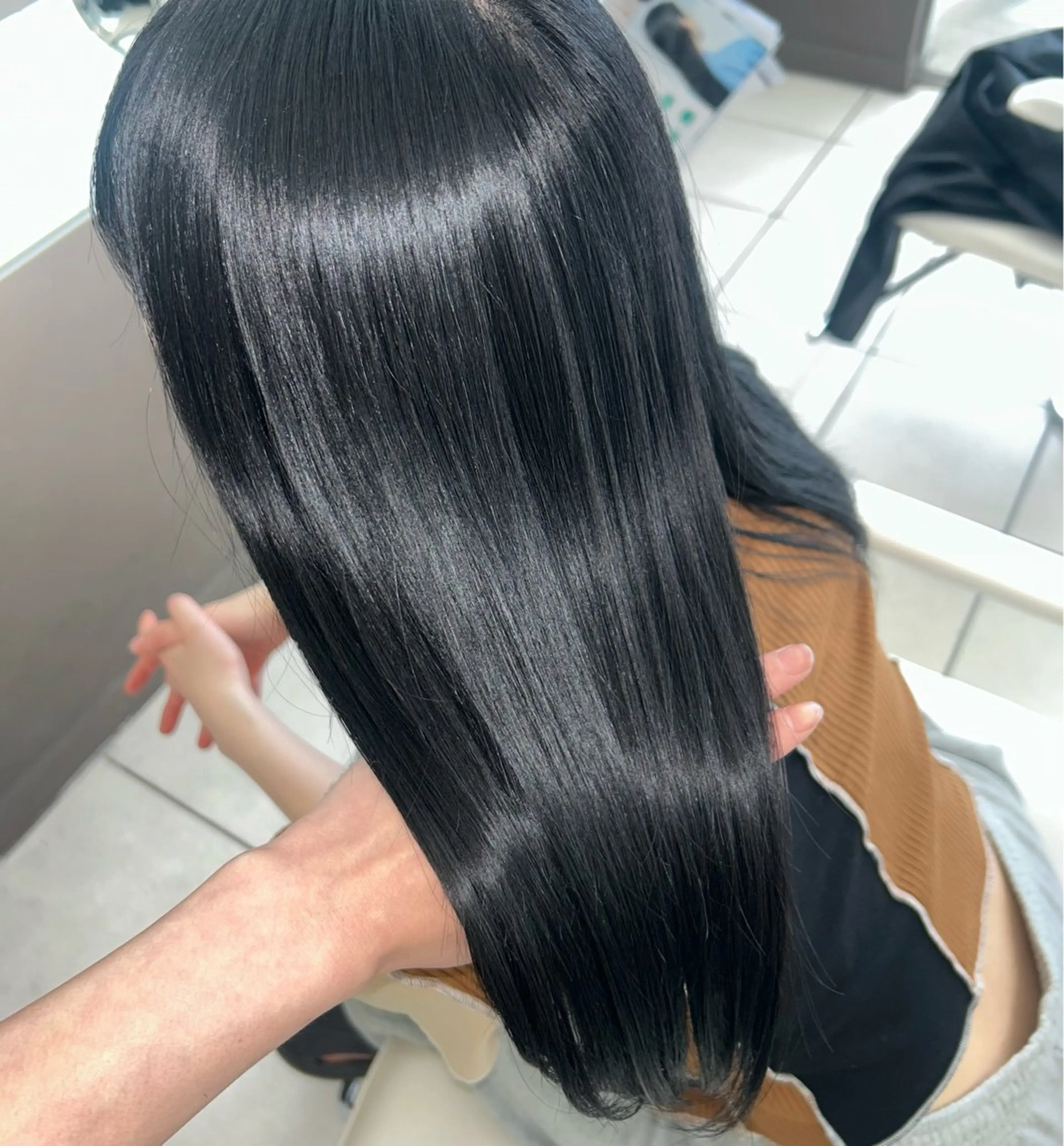 湿気から髪を守ります🪄【超音波トリートメント】の写真