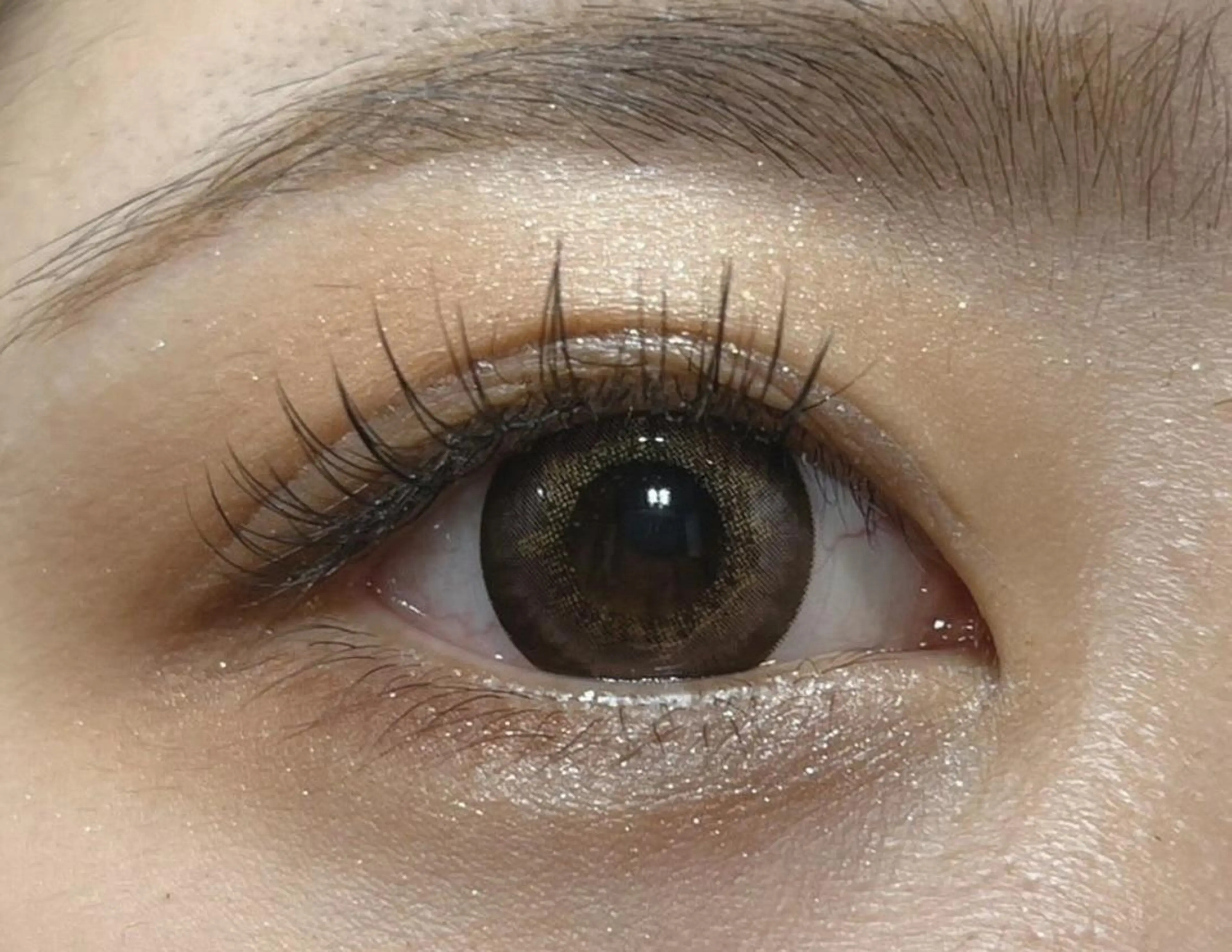 マツエク・マツパ 知久 絢音のヘアスタイル