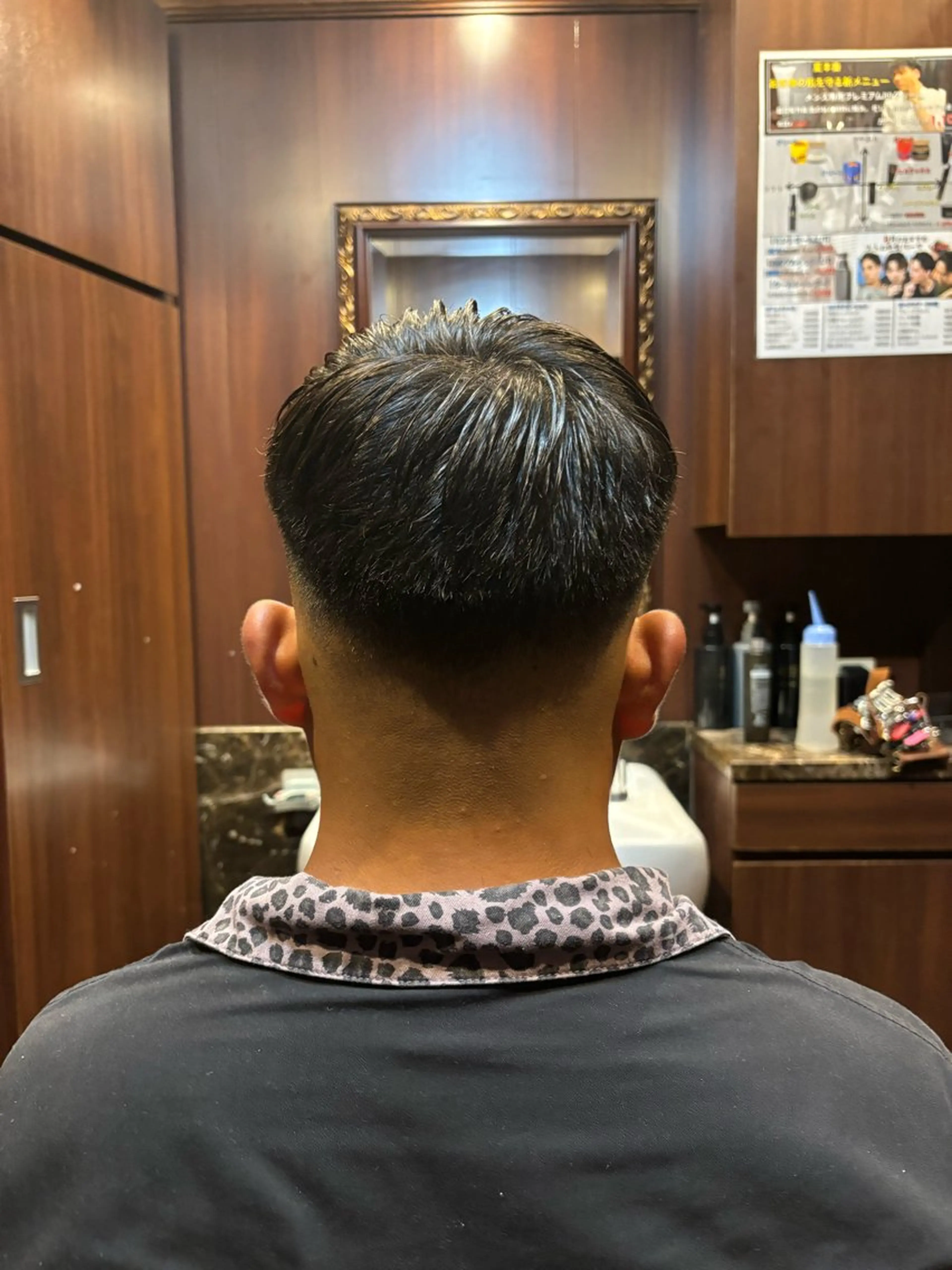 メンズ フェードカット 小松 美雄のヘアスタイル