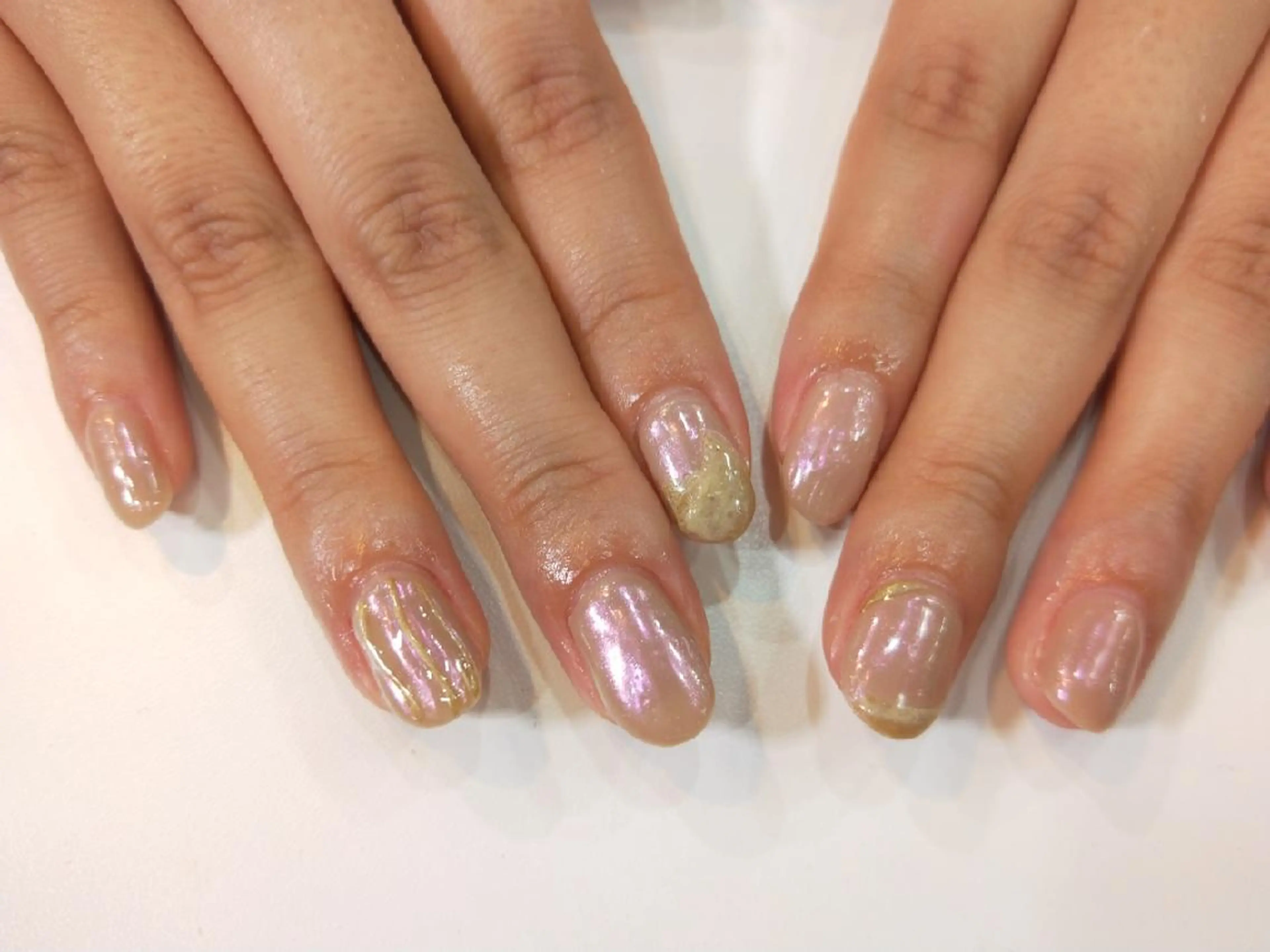 ネイル ハンドネイル ハンドケア R'well所属・はばすみれ🎀ﾈｲﾙ 光ﾌｪｲｼｬﾙ ﾍｱのネイルデザイン