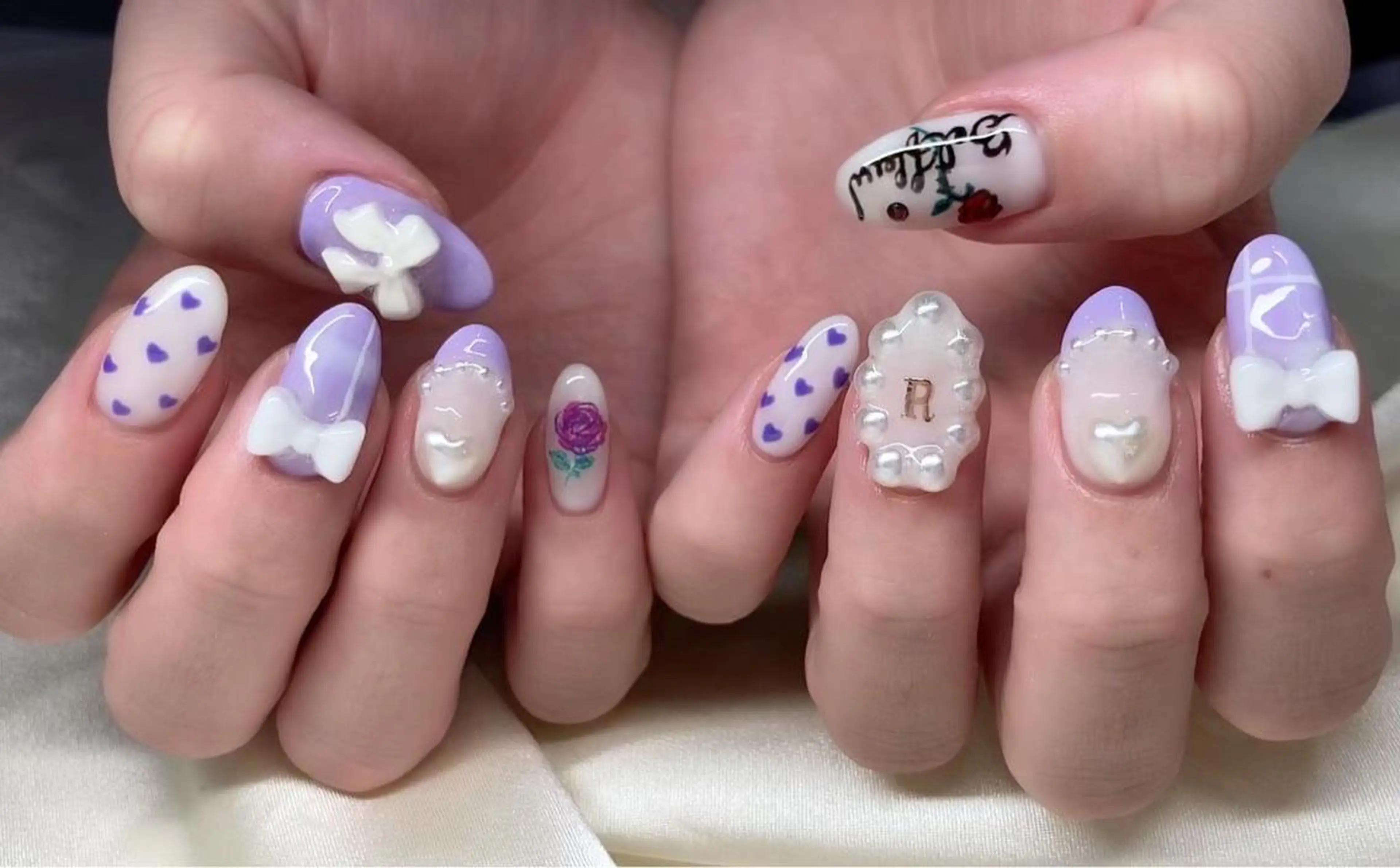 ネイル マツエク・マツパ アイブロウ 眉カラー 成人式 韓国風マツエク パリジェンヌラッシュリフト まつげパーマ ハンドネイル Nail&eye Belire 新宿のネイルデザイン