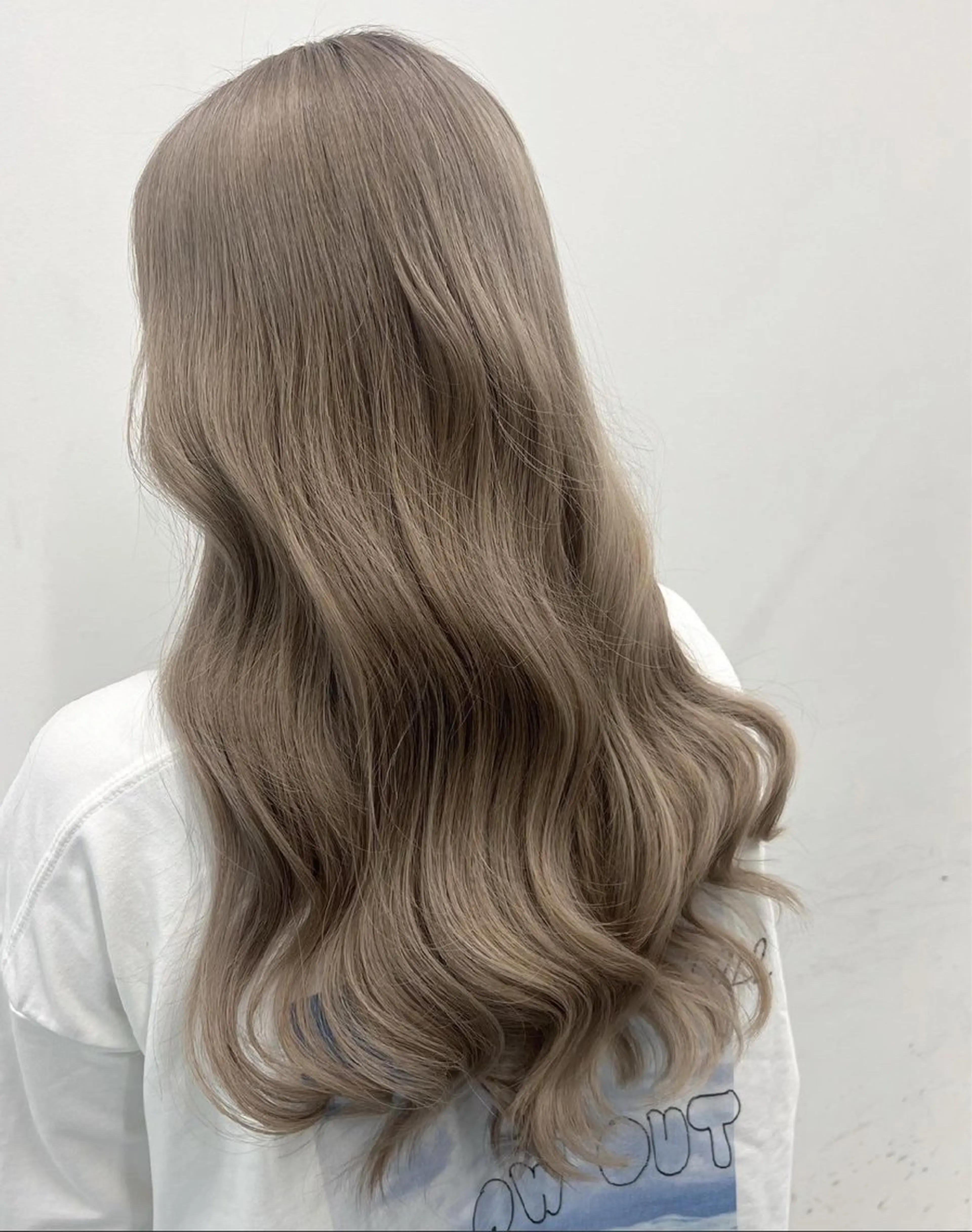 ロング 🐰透明感カラー 🎀/Miyuのヘアスタイル