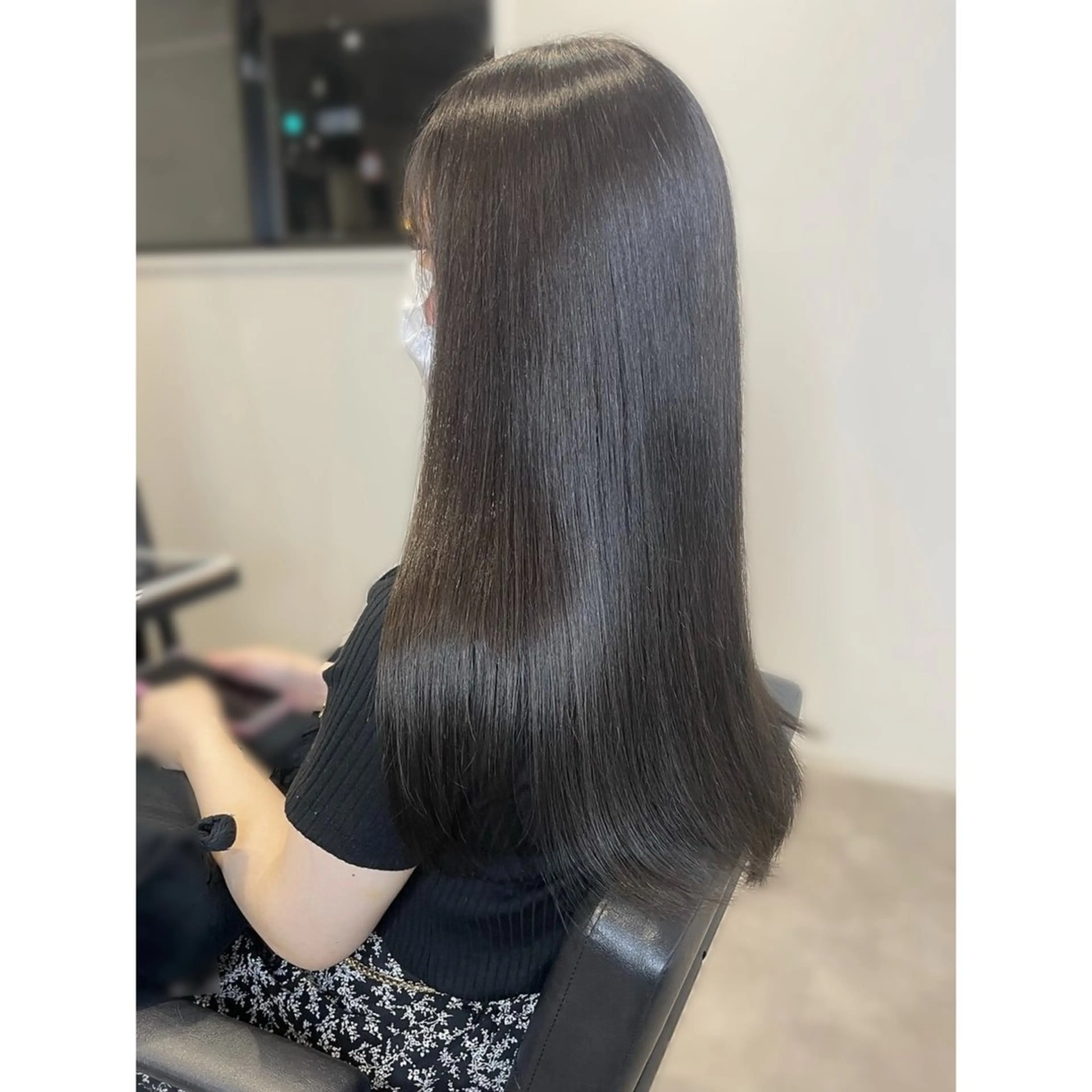 セミロング カット 縮毛矯正 トリートメント 和田 魁 【店長】のヘアスタイル