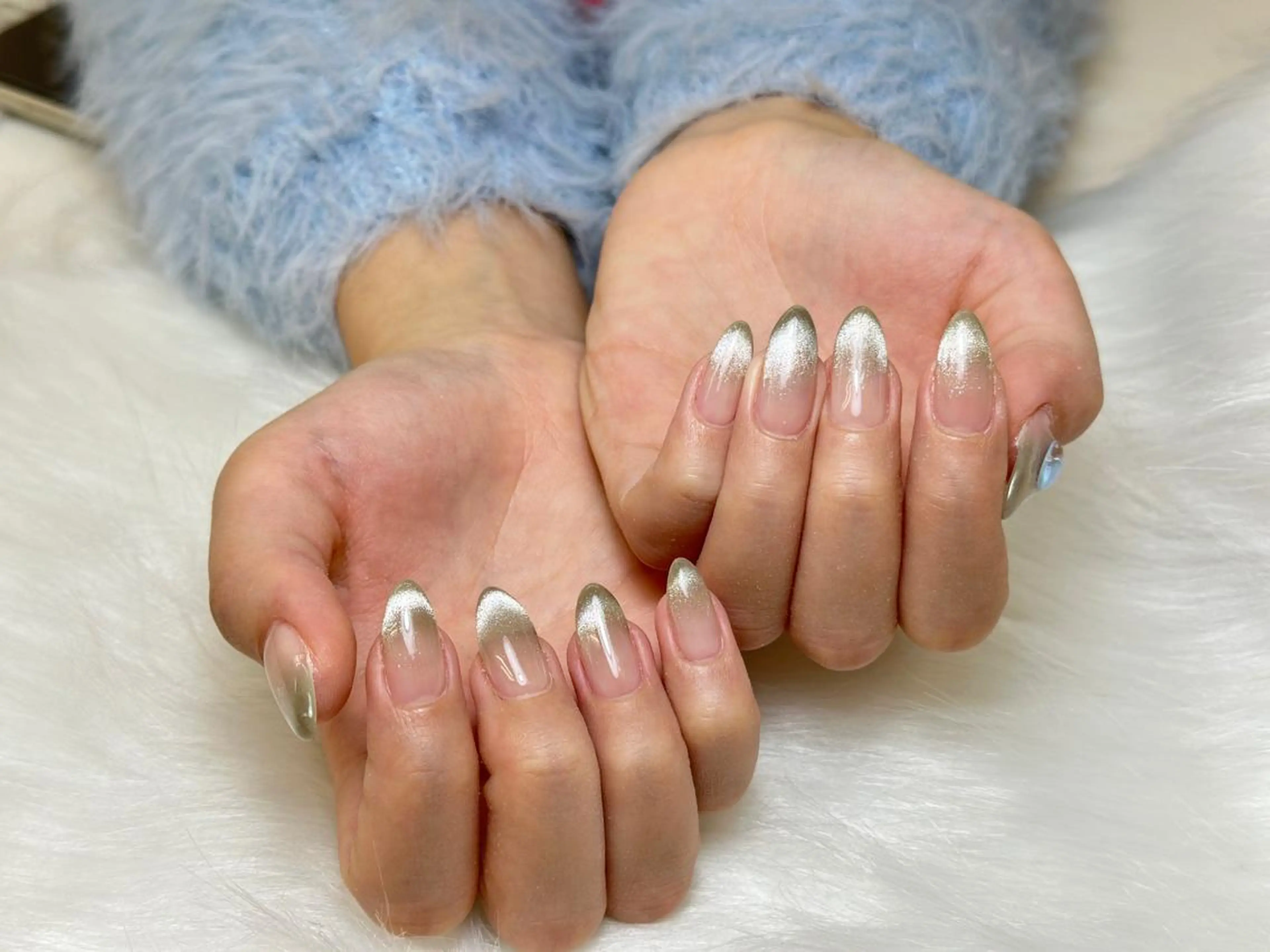 ネイル ハンドネイル Mona【パラジェル ・長さ出し専門店】のネイルデザイン