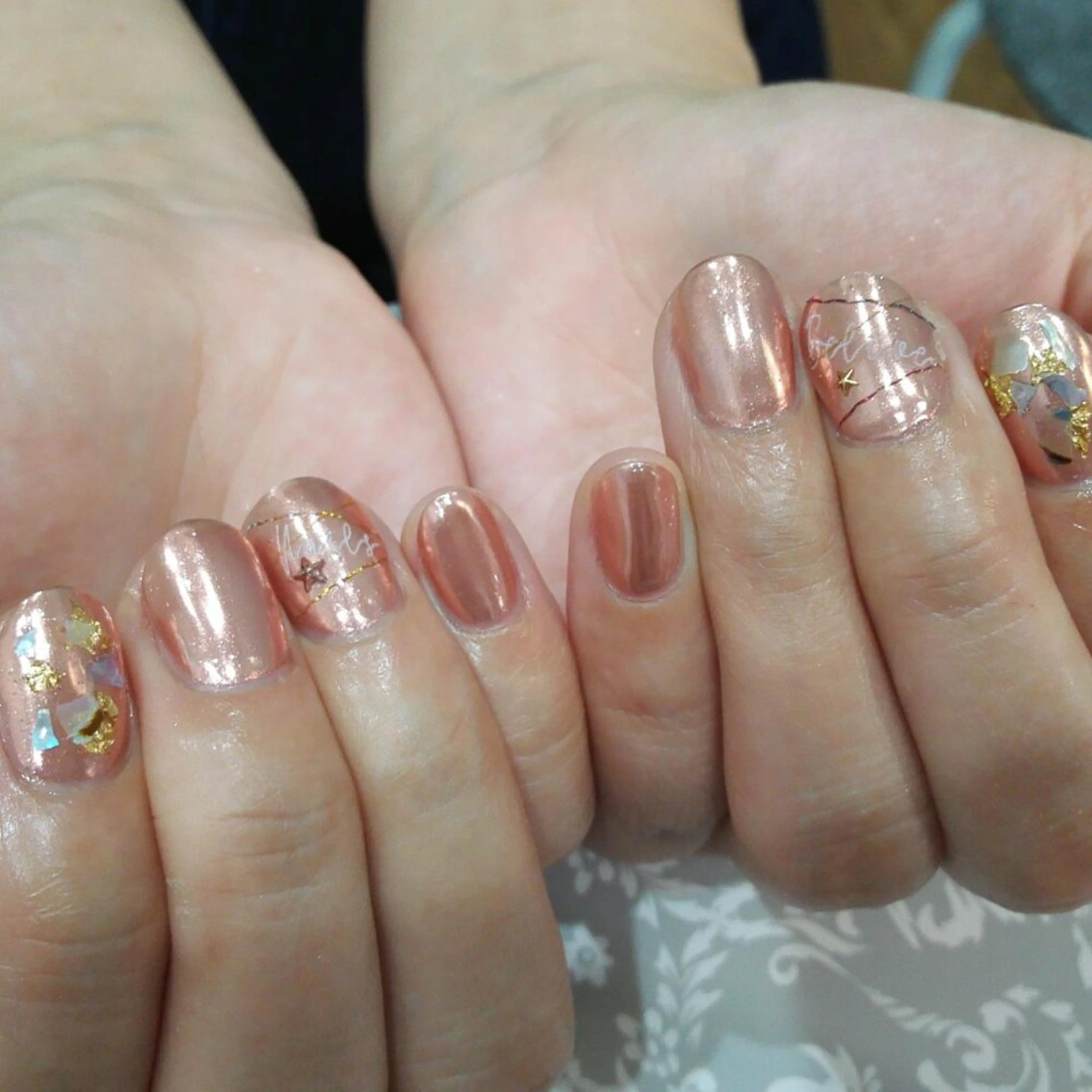 ネイル ミラーネイル zuzunail -lacoa-のネイルデザイン