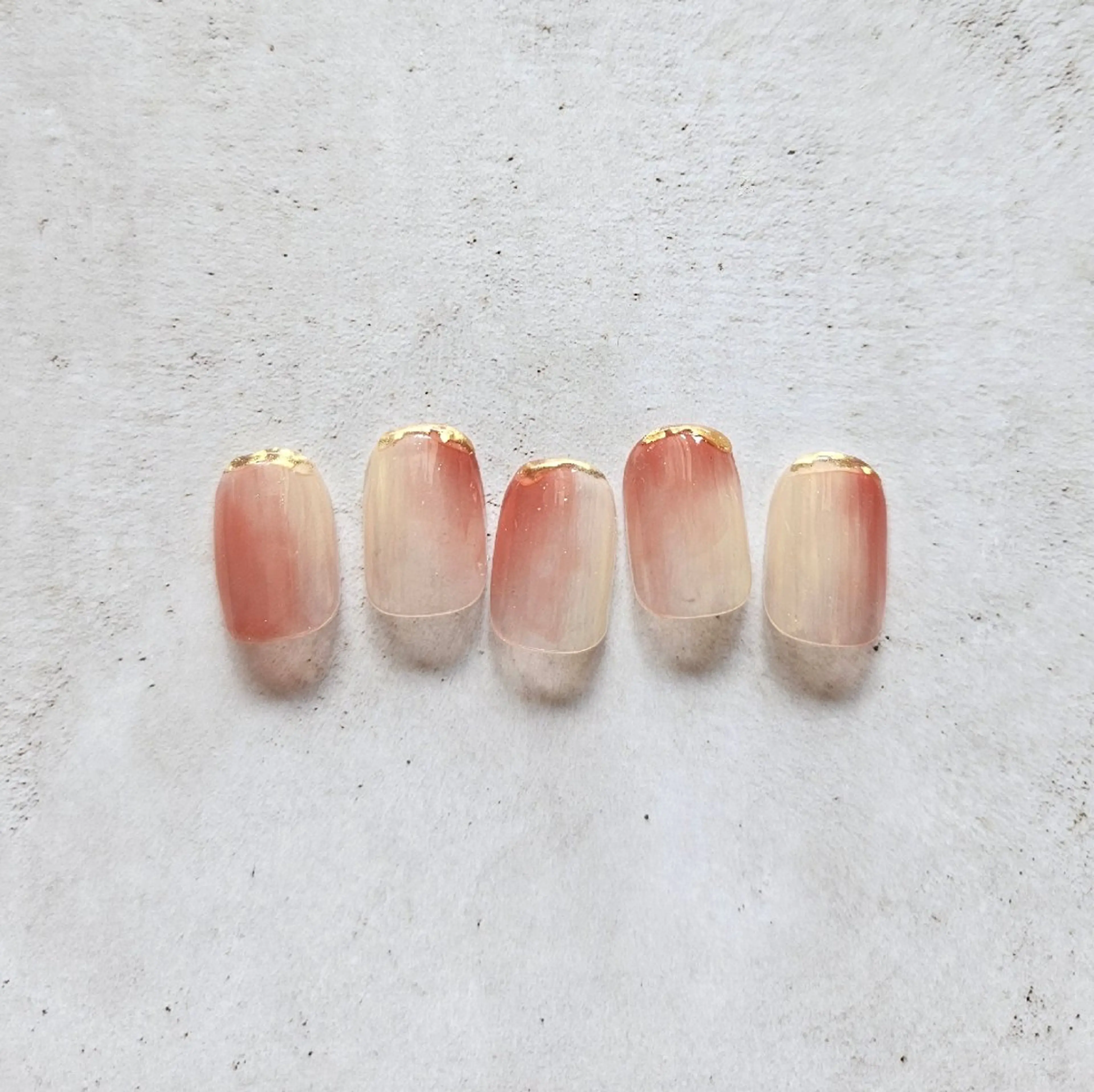 ネイル フレンチネイル キラキラネイル ハンドネイル Nailsalon manoのネイルデザイン