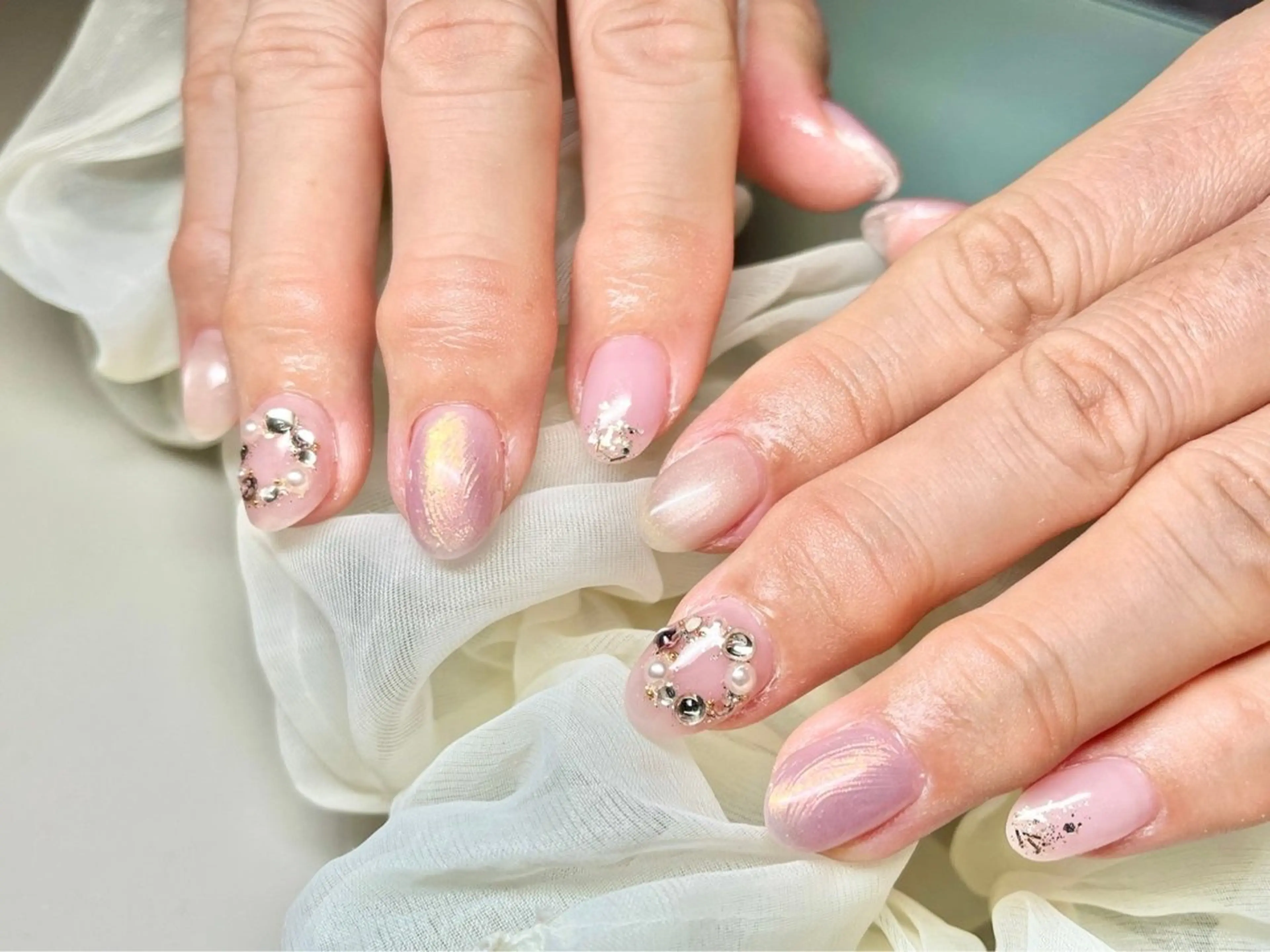 ネイル 長さ出し フレンチネイル ジェルネイル グラデーション 韓国ネイル ハンドネイル Nail&eye Belire 新宿のネイルデザイン