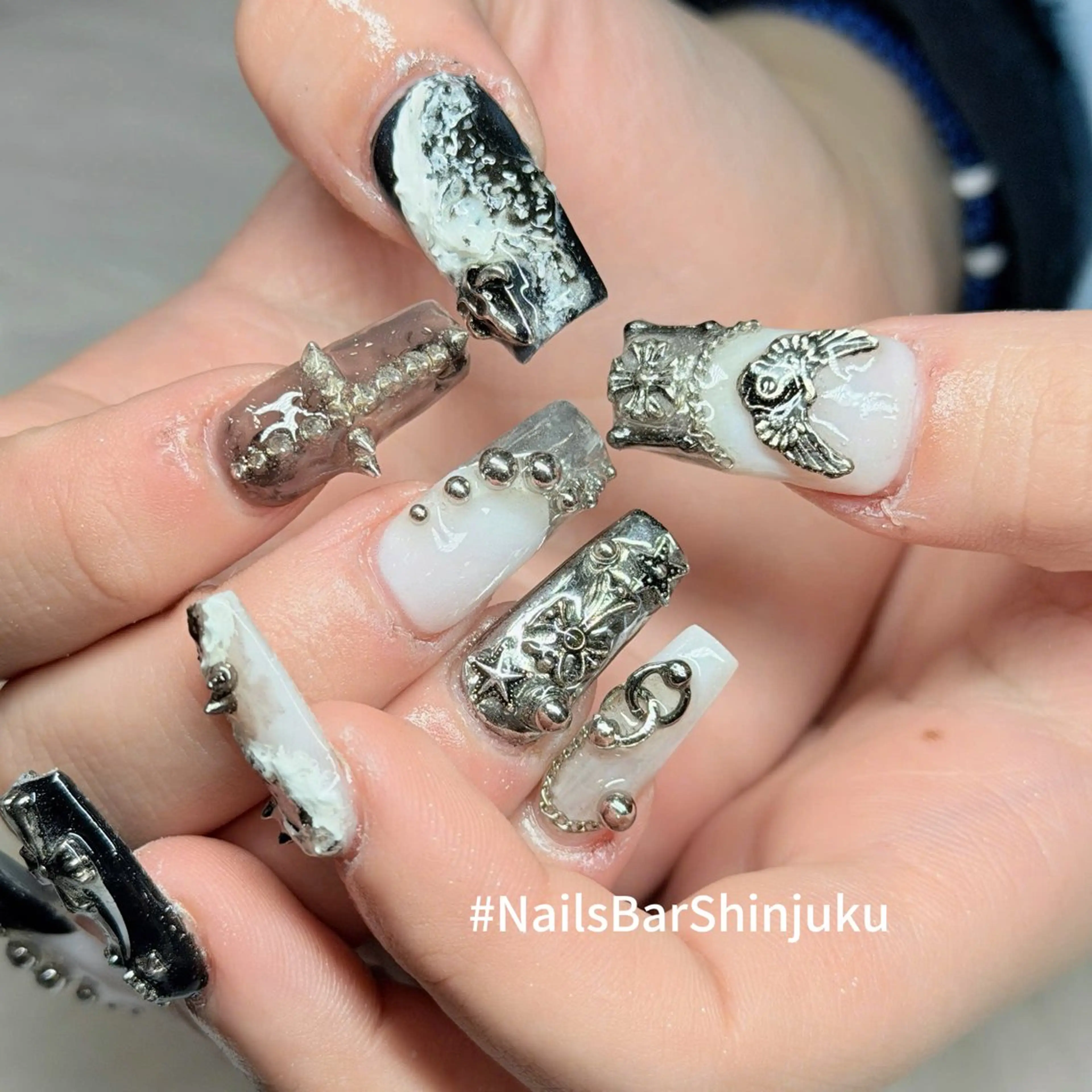 ネイル NAILS BAR SHINJUKUのネイルデザイン