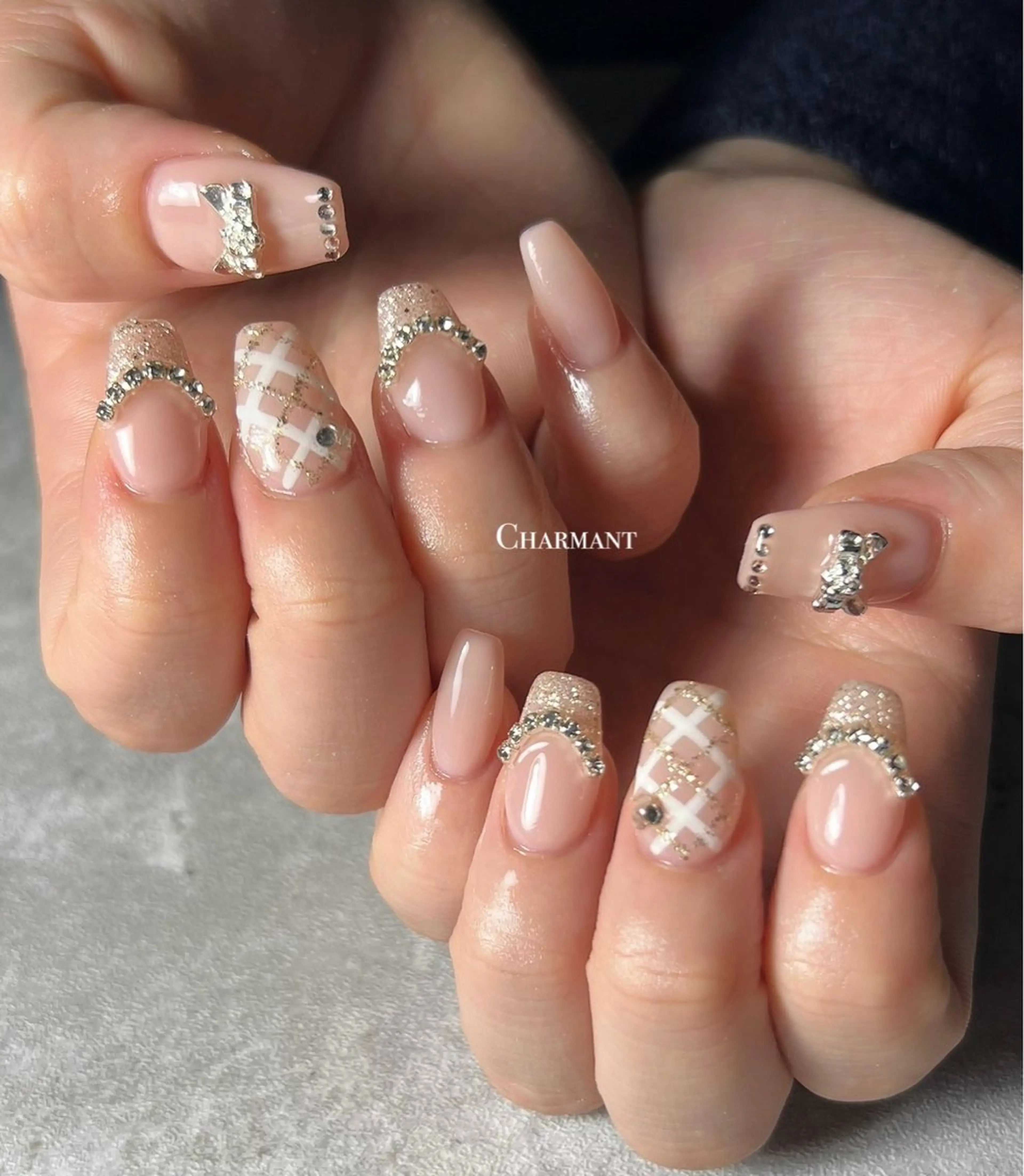 ネイル ハンドネイル Minako 【Charmant】のネイルデザイン