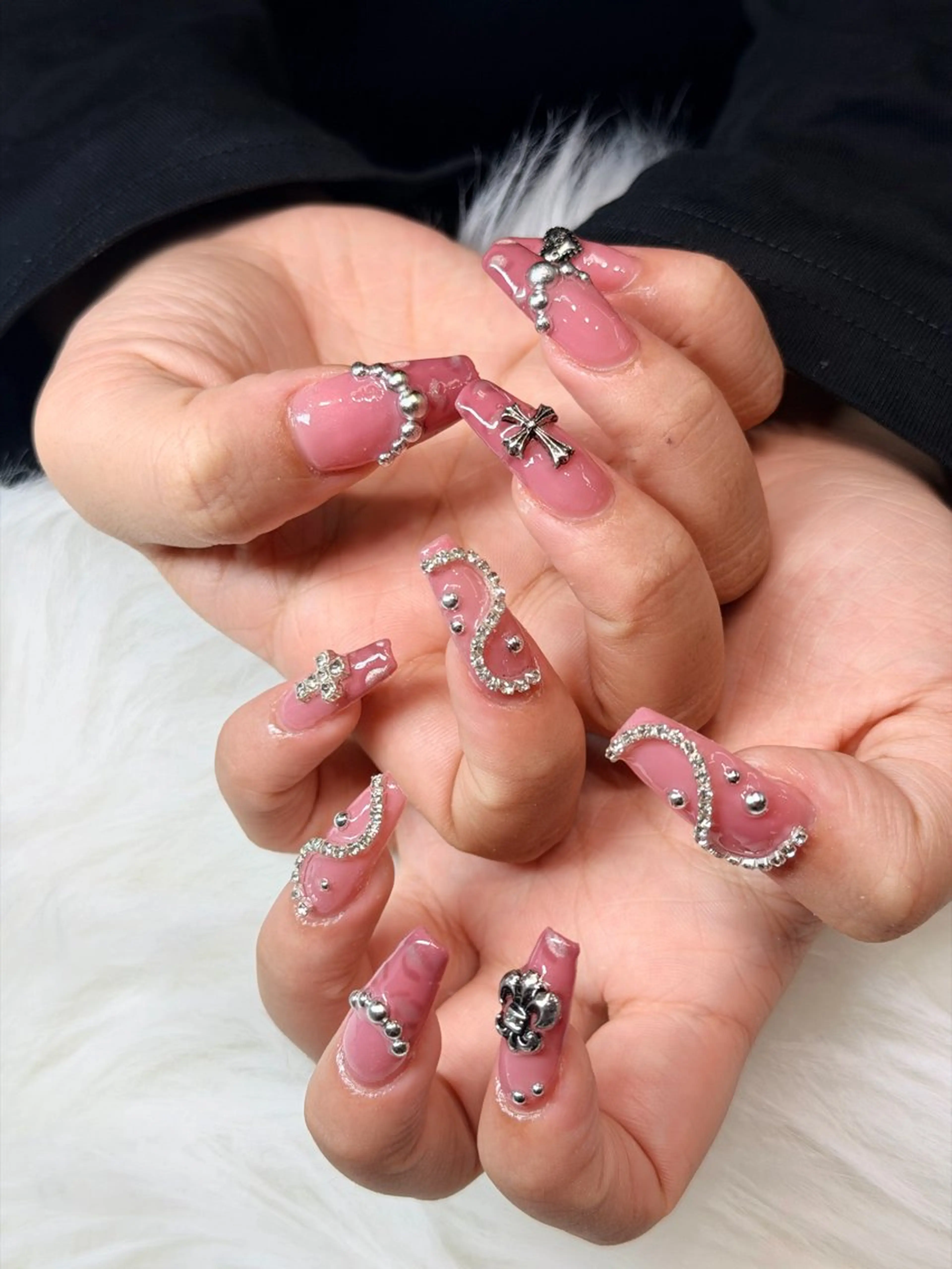 カラー RUBY NAIL& BEAUTY SPAのネイルデザイン