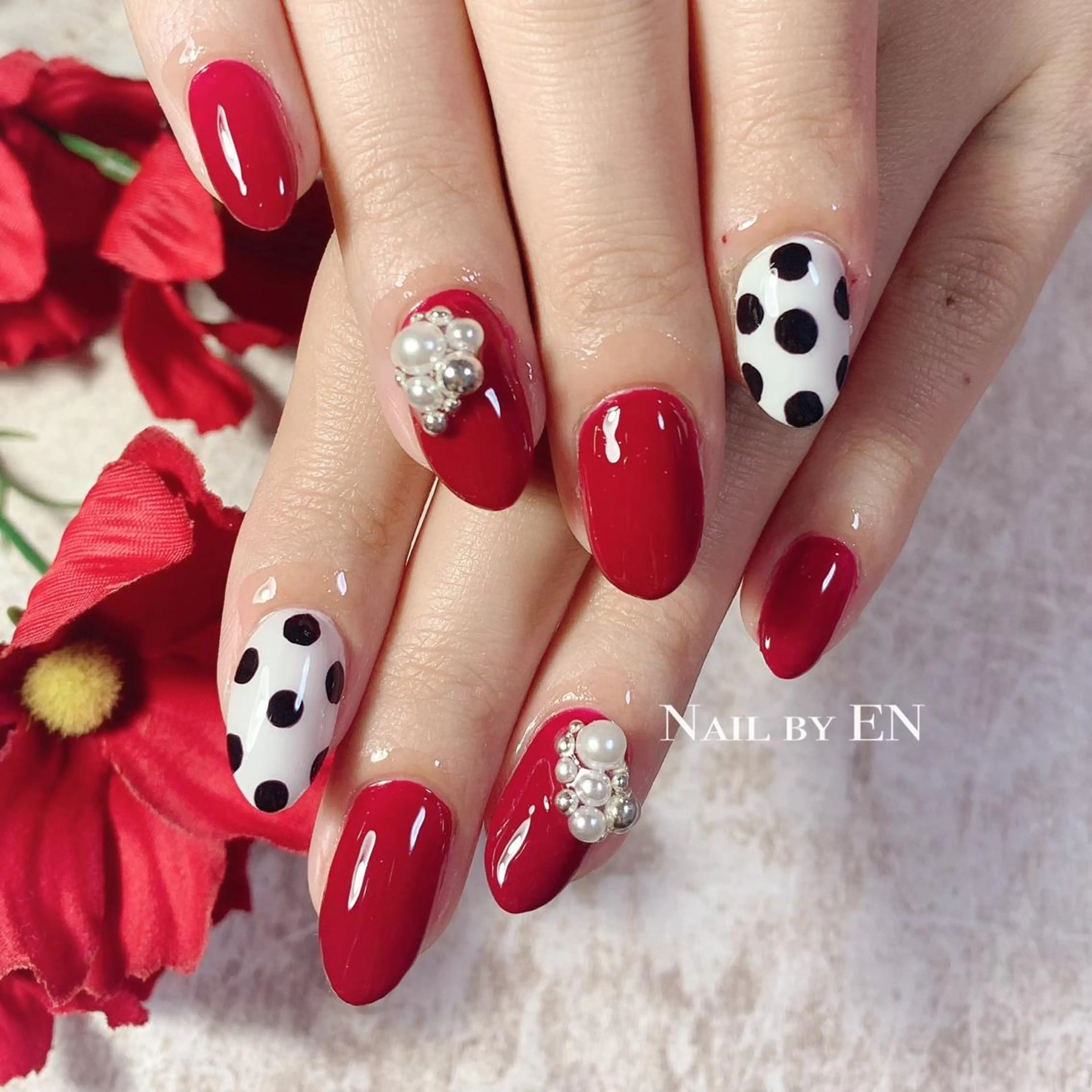ネイル Nail by EN*Namiのネイルデザイン
