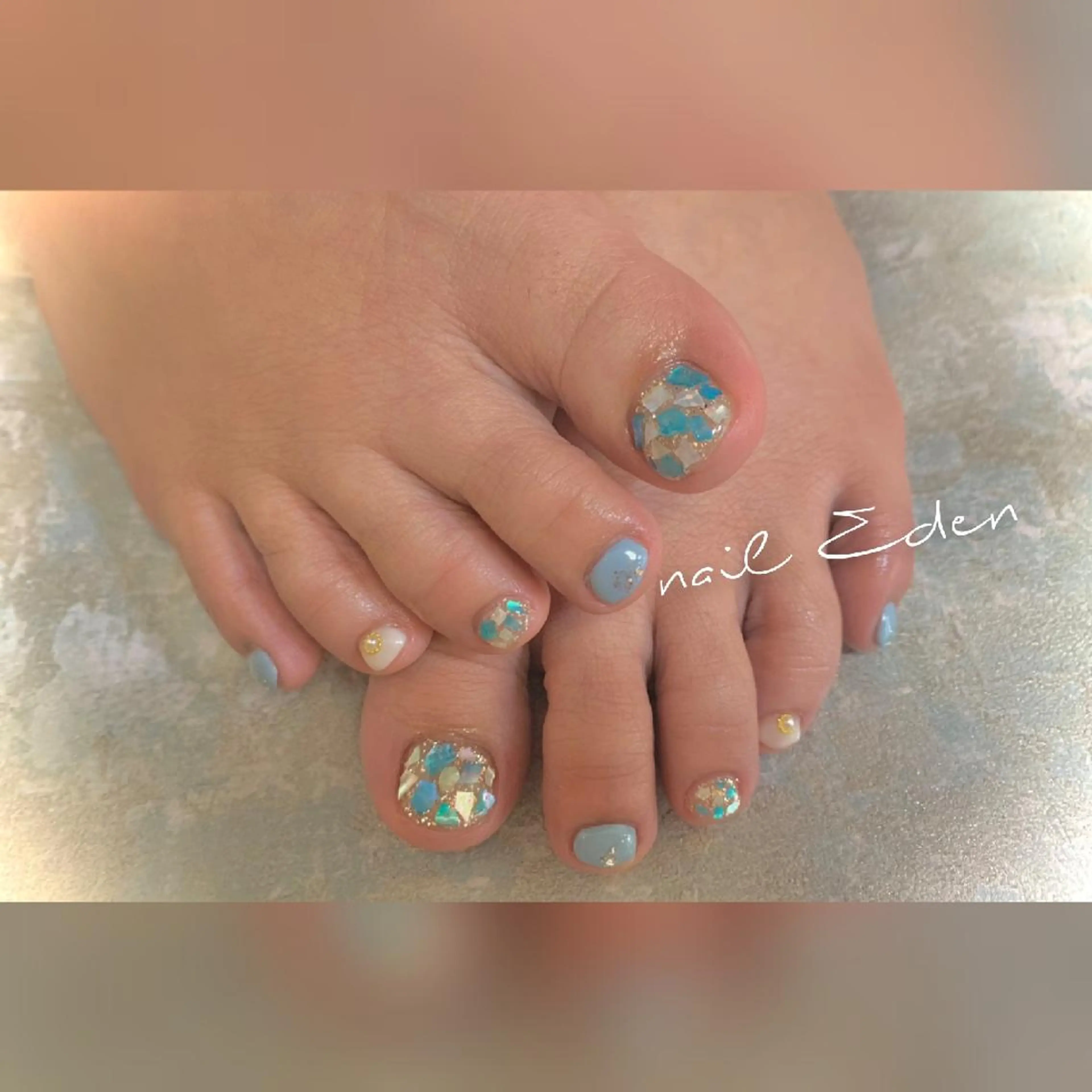 ネイル ブルー フットネイル ジェルネイル 持ち込み フットネイル Eden　private nail saron所属・Eden ♾️のネイルデザイン