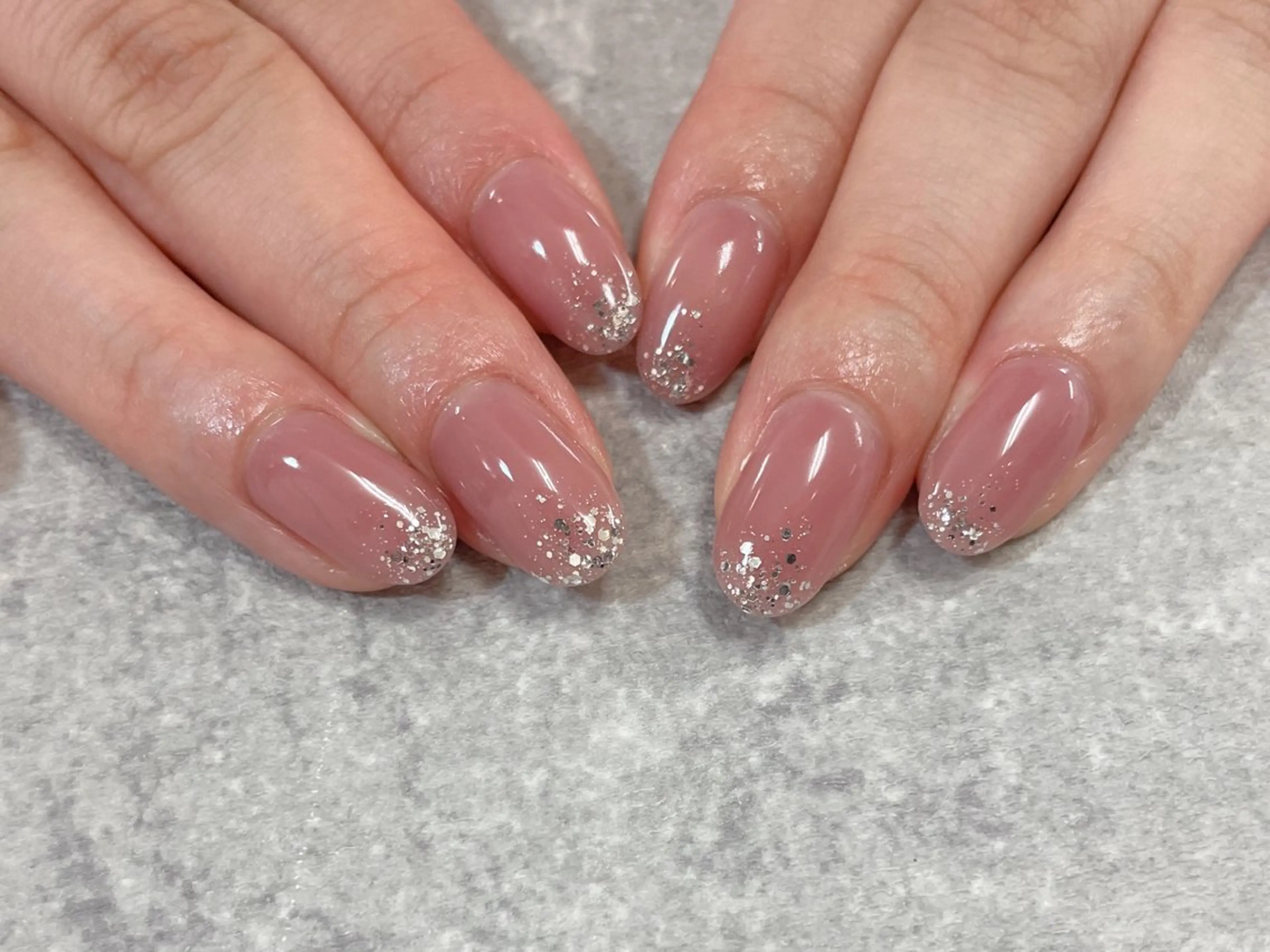 ネイル オフィスネイル ワンカラーネイル ピンク シンプルネイル ハンドネイル foglia❁﻿. ⌇﻿imamuraのネイルデザイン