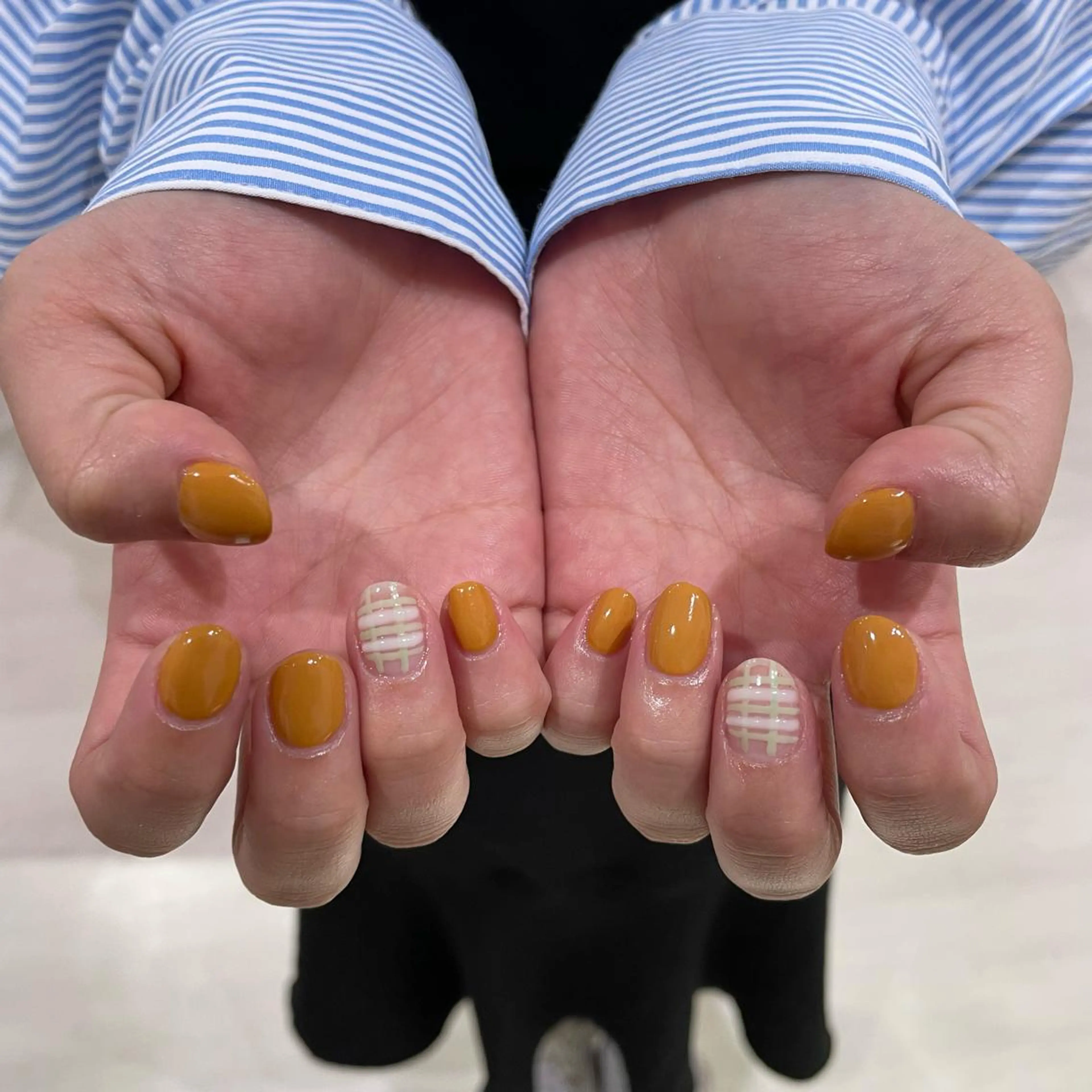 ネイル アートネイル ワンカラーネイル ｵｵﾀｹ ﾚｲﾅのネイルデザイン