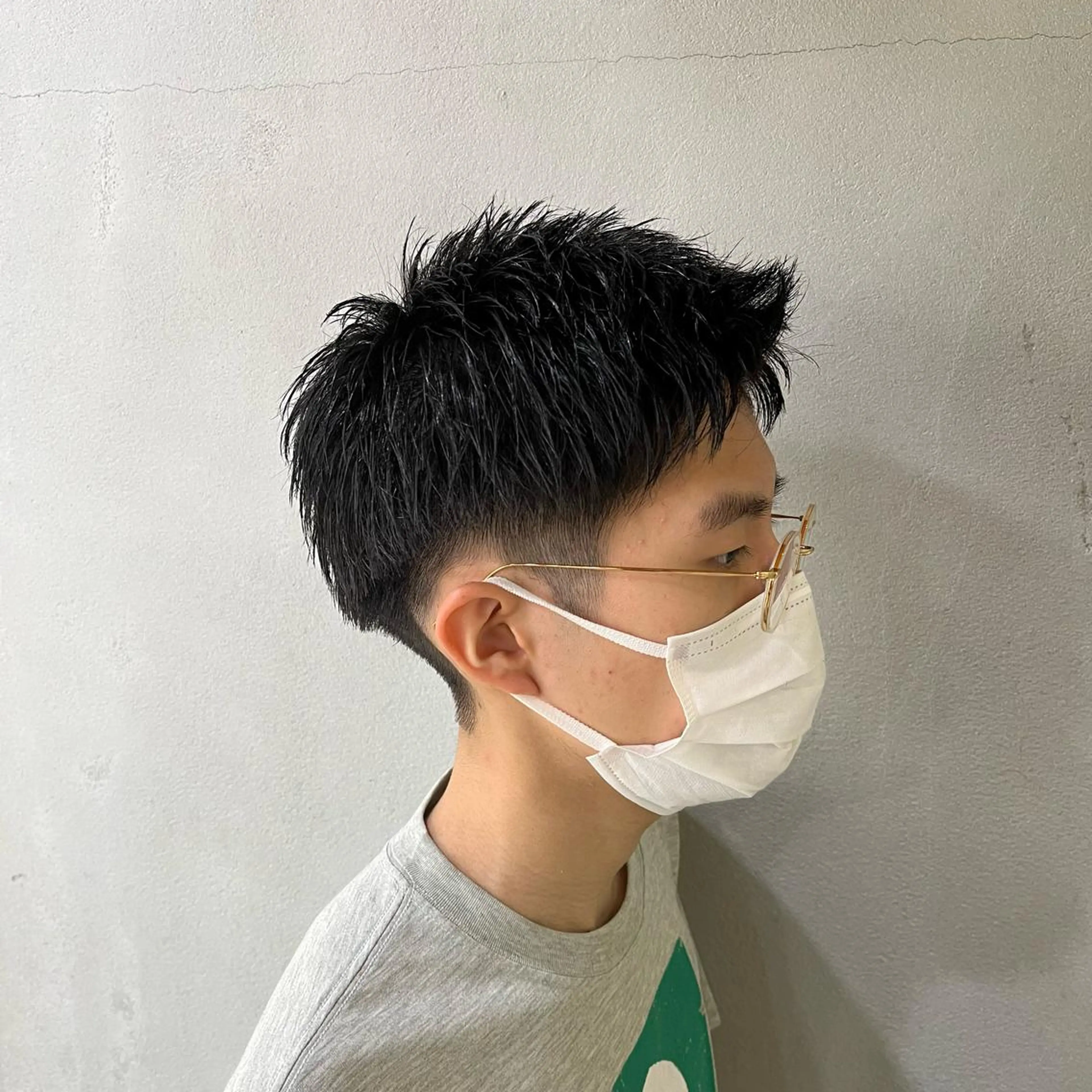 メンズ アキト/ メンズ/透明感暗髪のヘアスタイル