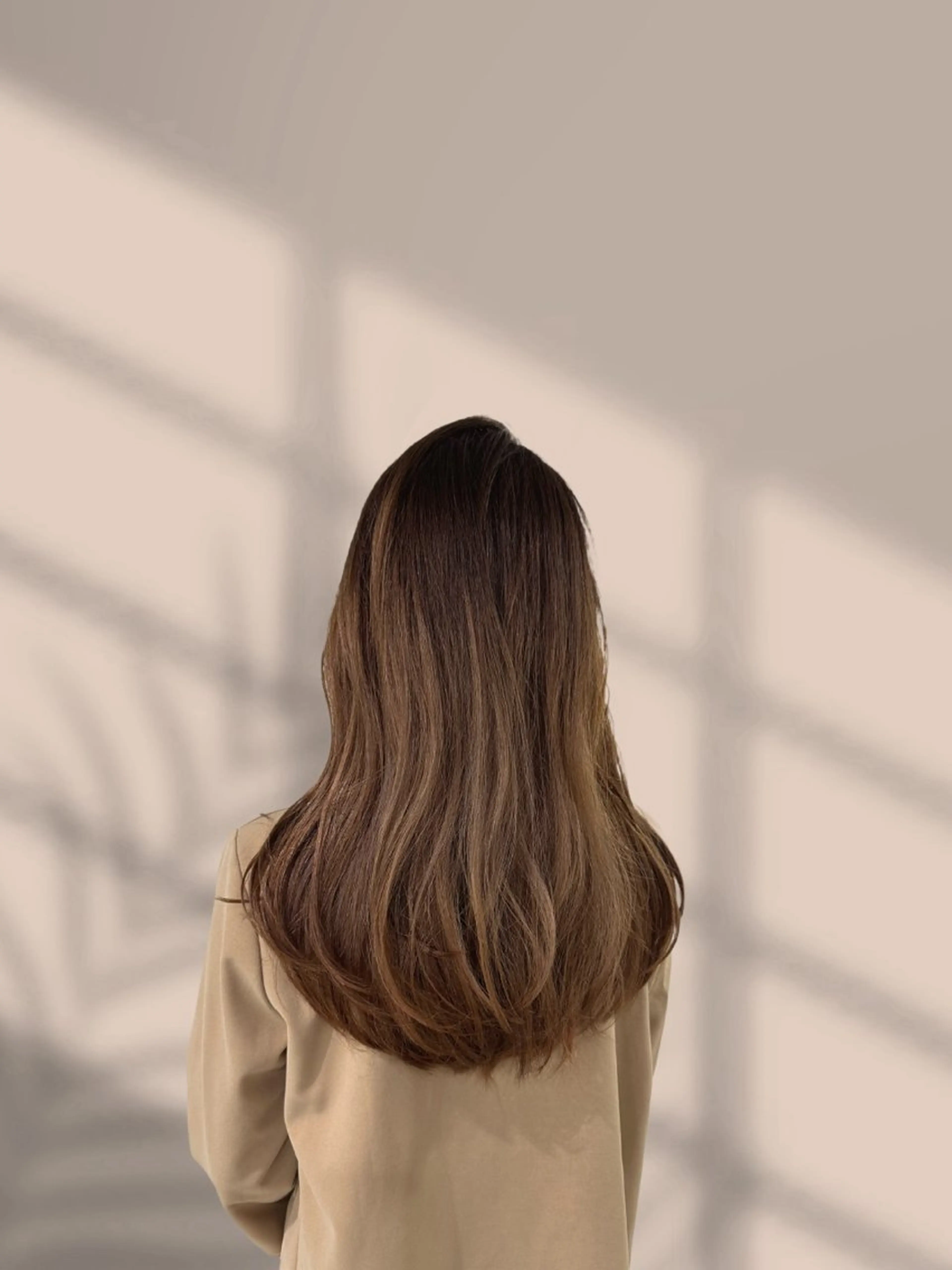 ロング カラー ヘアカラー くすみミルクティー／ ブラウン🪡TOWAのヘアスタイル