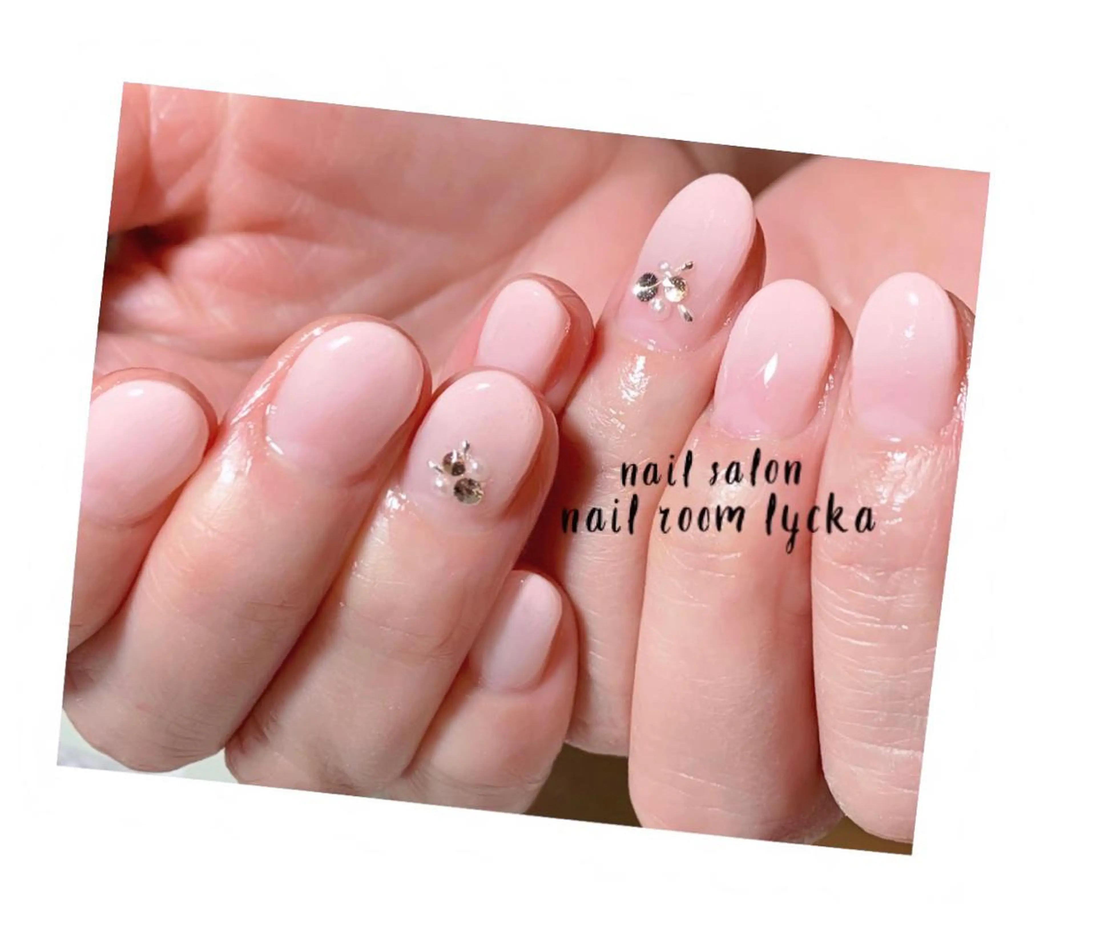 ネイル ﾈｲﾙﾙｰﾑﾘｯｶ 𝐦𝐚𝐲𝐮のネイルデザイン