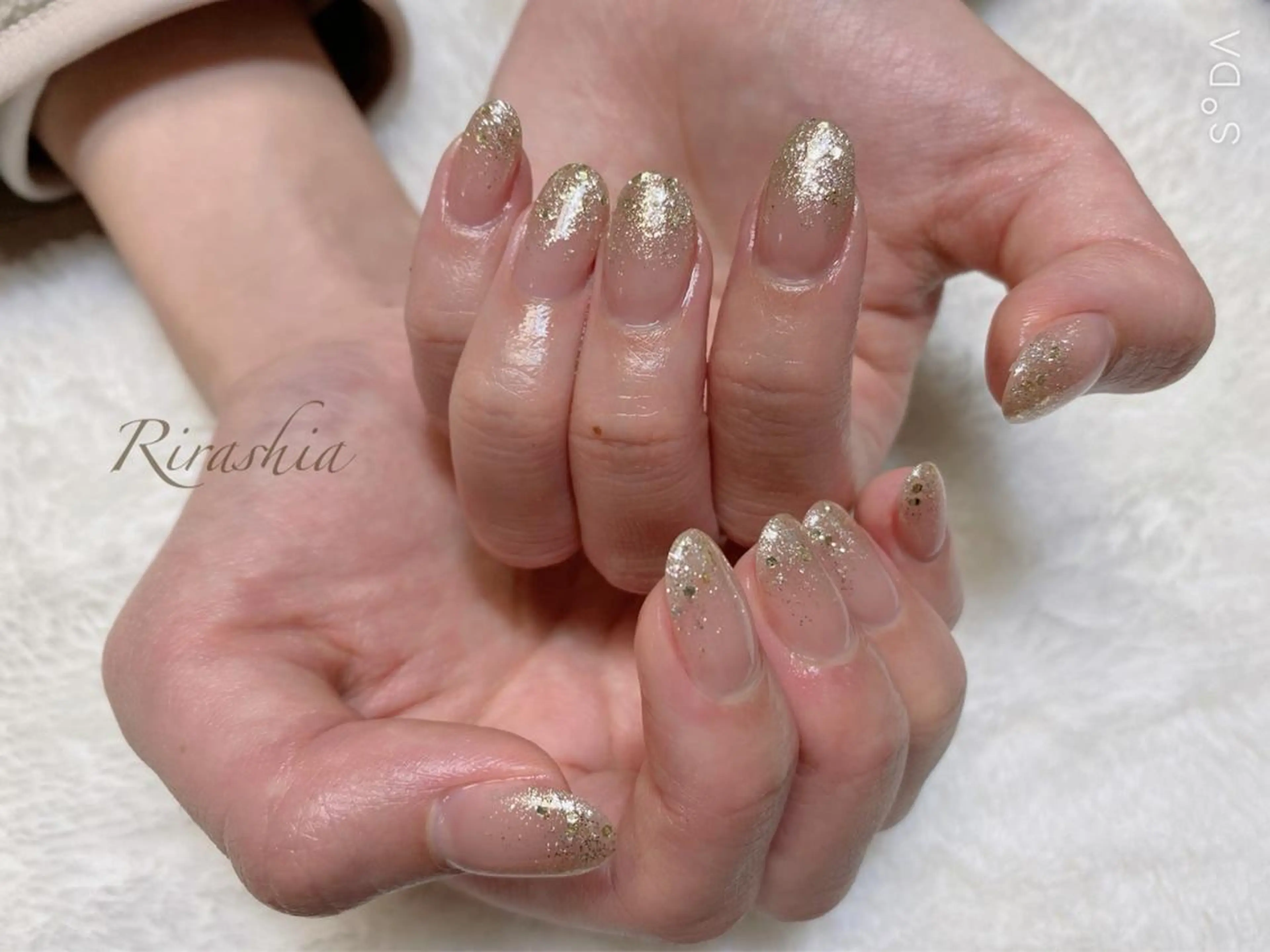 ネイル キラキラネイル ラメ(グリッター) 持ち込み うる艶/透明感 Rirashaのネイルデザイン
