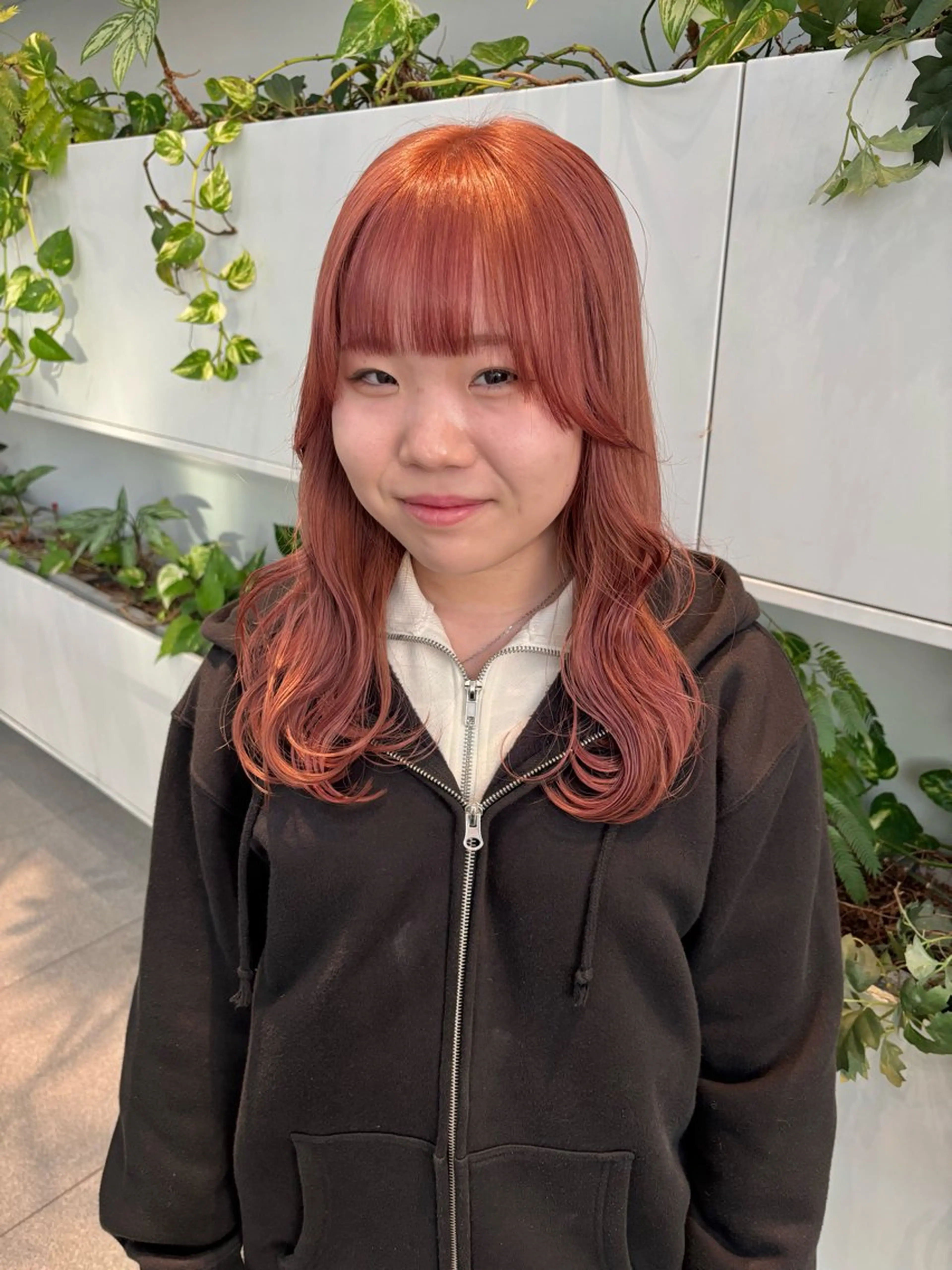 ミディアム カラー ベージュカラー ピンクカラー ピンクベージュ カット ヘアカラー トリートメント くさかみさき🌼暖色 /耳つぼ/オタク🌼のヘアスタイル