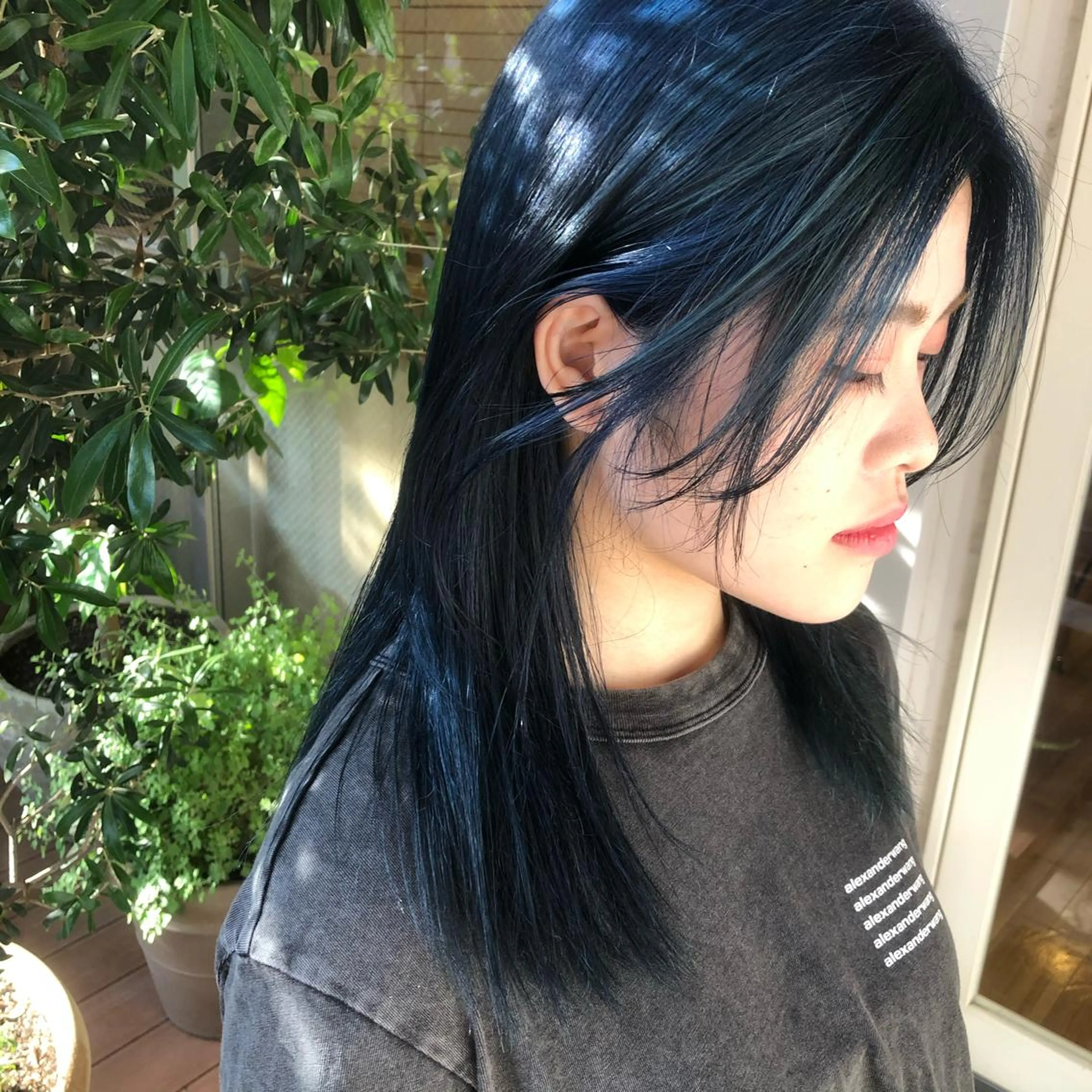 ミディアム rino🤍 恵比寿レイヤーカットのヘアスタイル