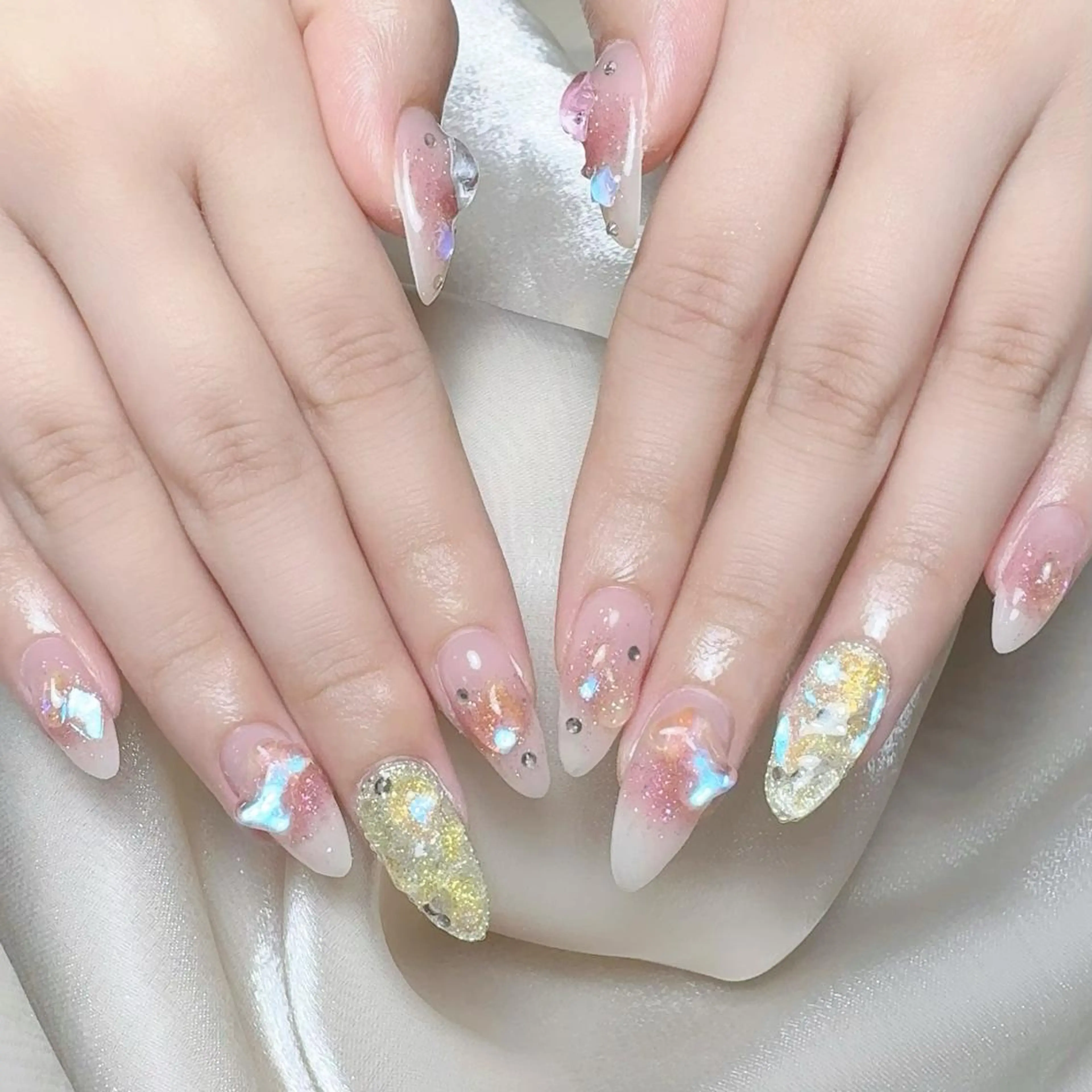 ネイル ハンドネイル Nail salon 木にいるのネイルデザイン