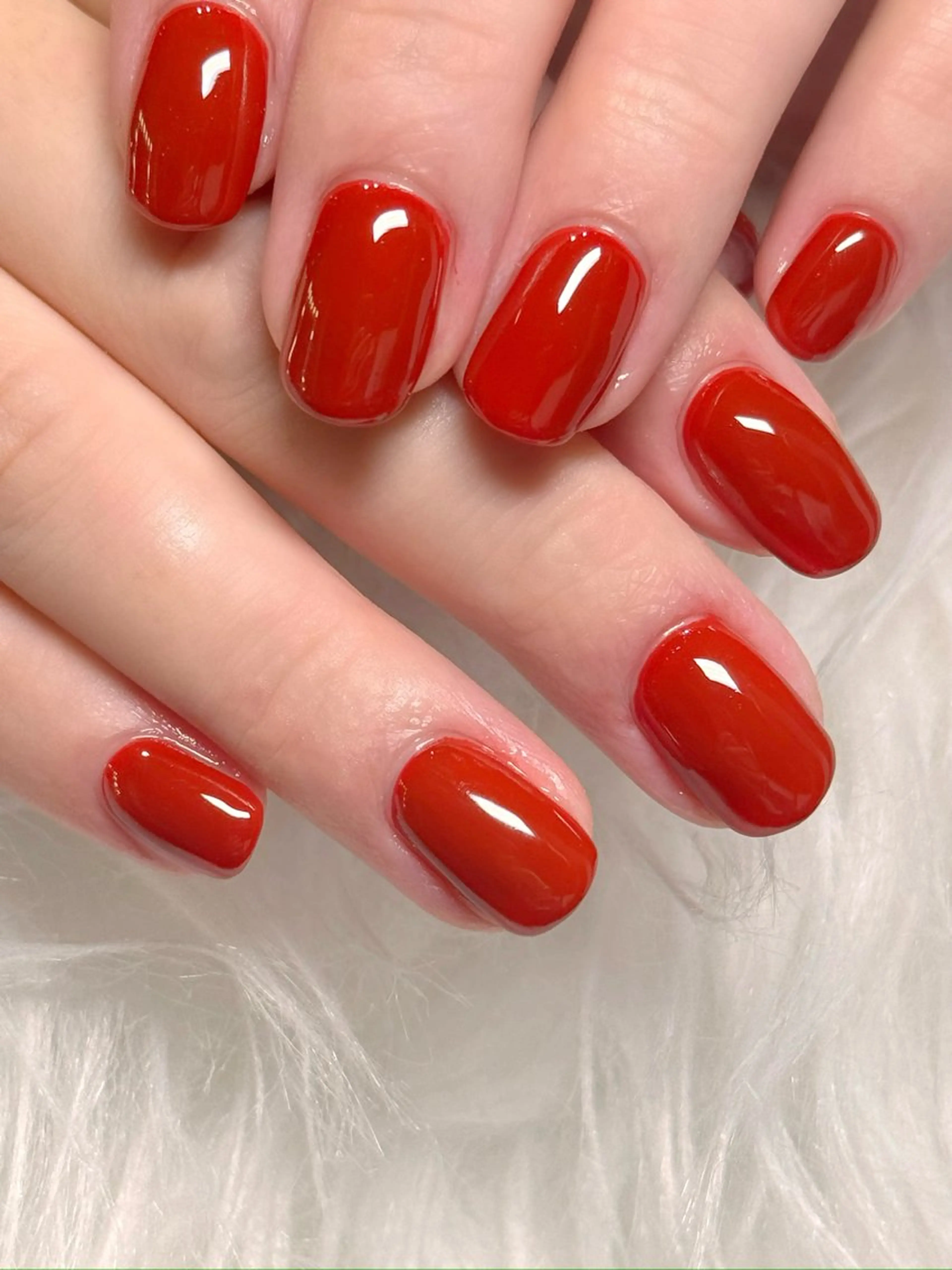 ネイル ワンカラーネイル Mizuliネイル 眉毛メイクのサロンのネイルデザイン