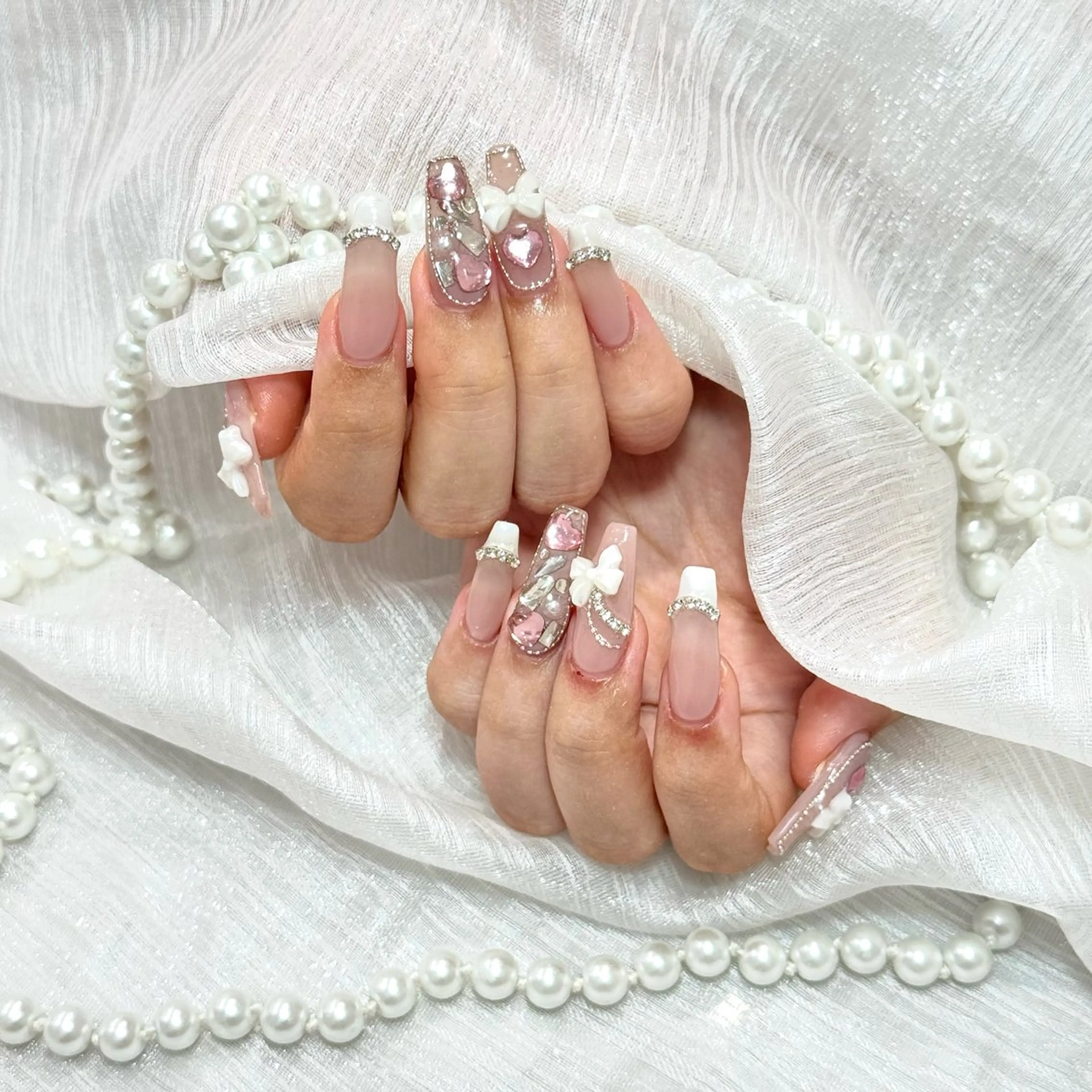 ネイル WISTERIA kozueのネイルデザイン