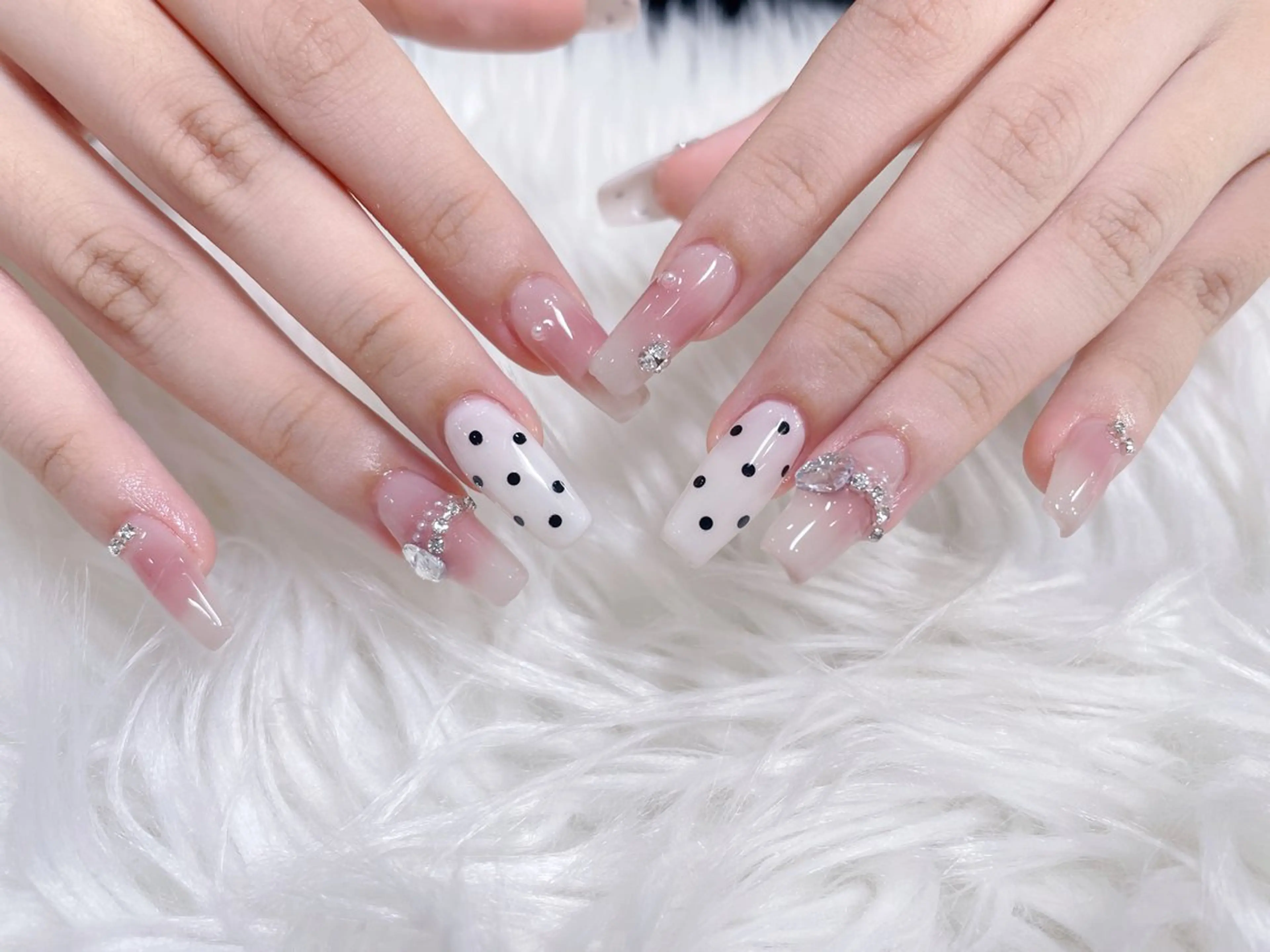 ネイル ハンドネイル Liora nail所属・Liora （リオラ)のネイルデザイン