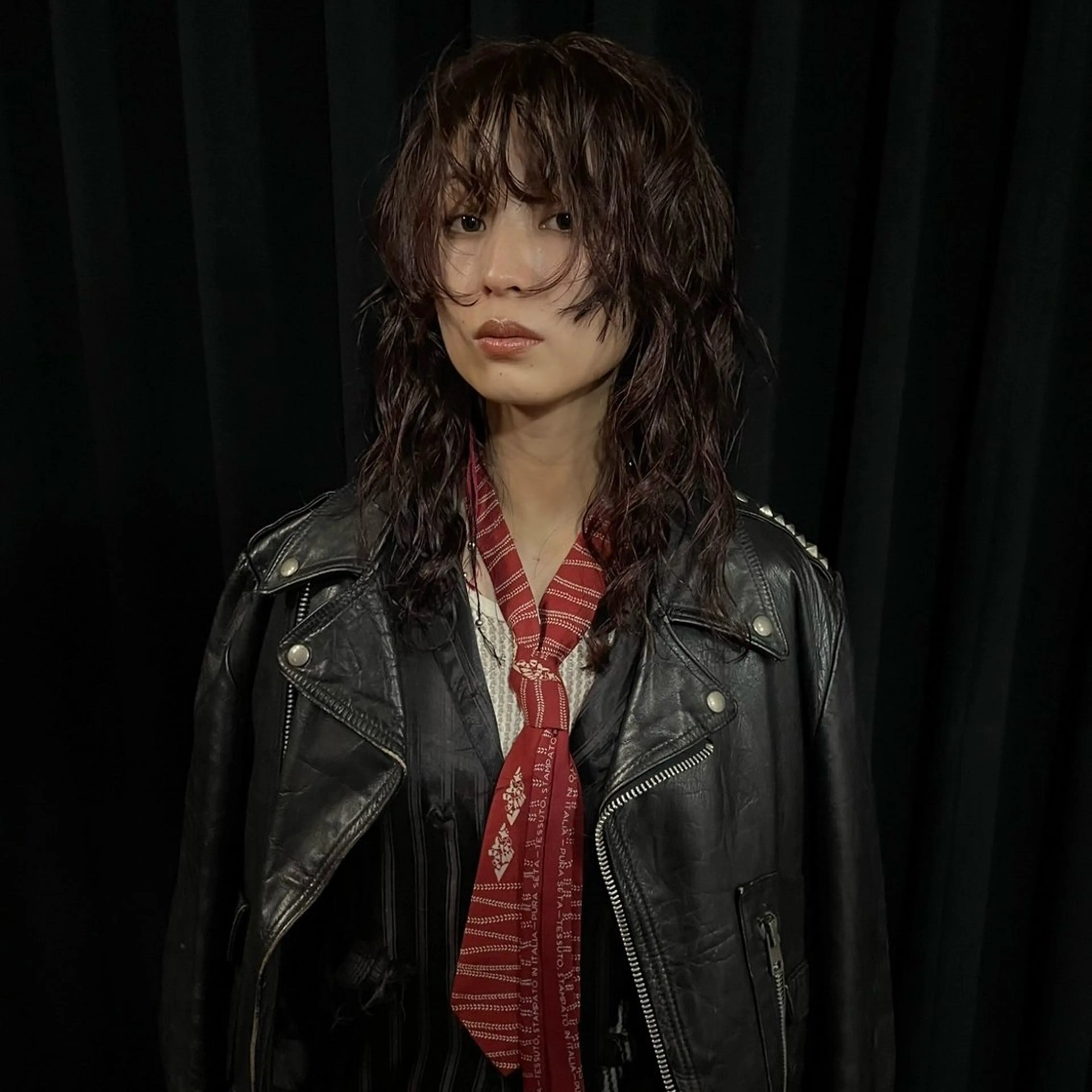 ロング カラー ボルドーカラー ヘアカラー ベージュ/暖色🧸 ハイトーン/ninaのヘアスタイル