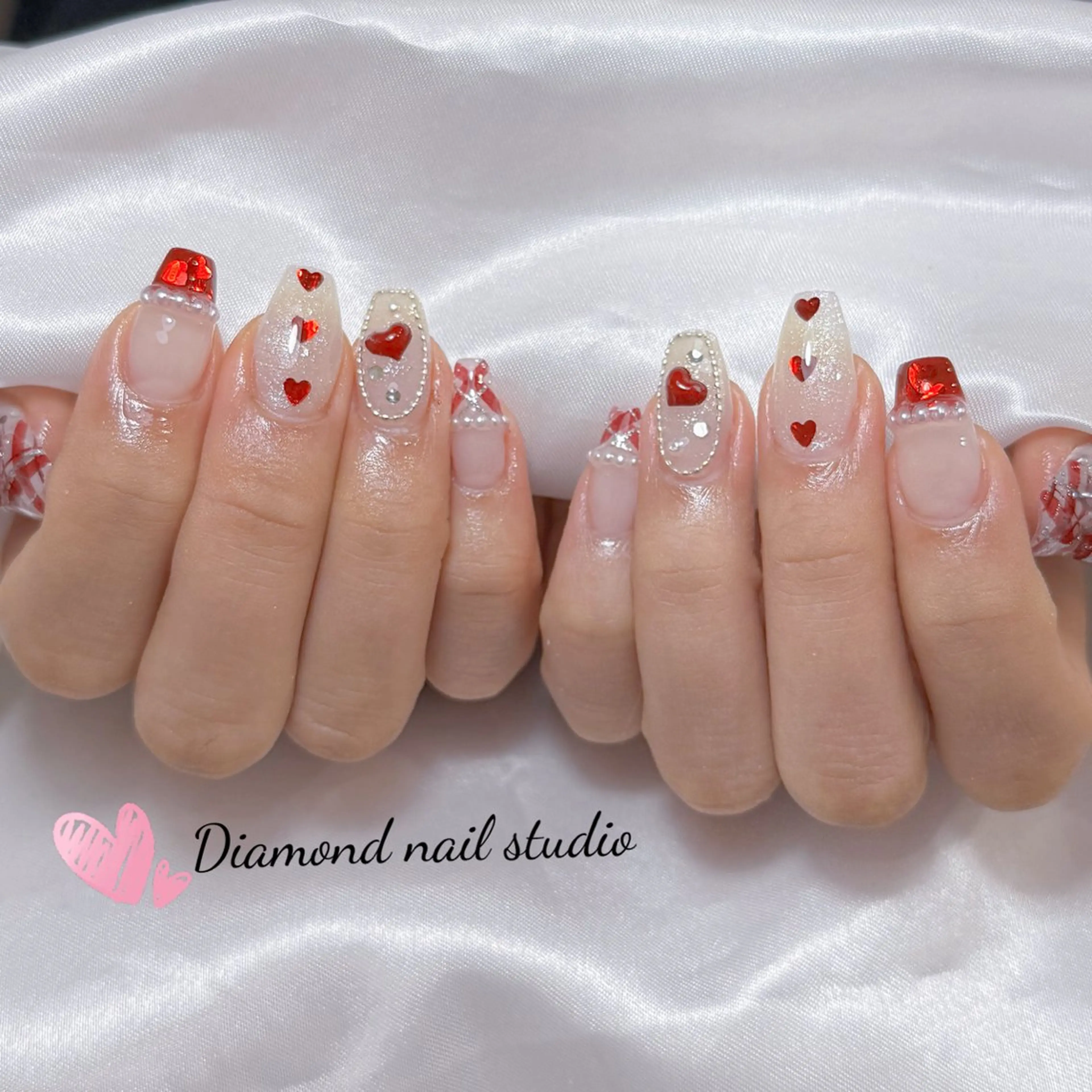 ネイル ハンドネイル ハンドケア Momo 🍓のネイルデザイン