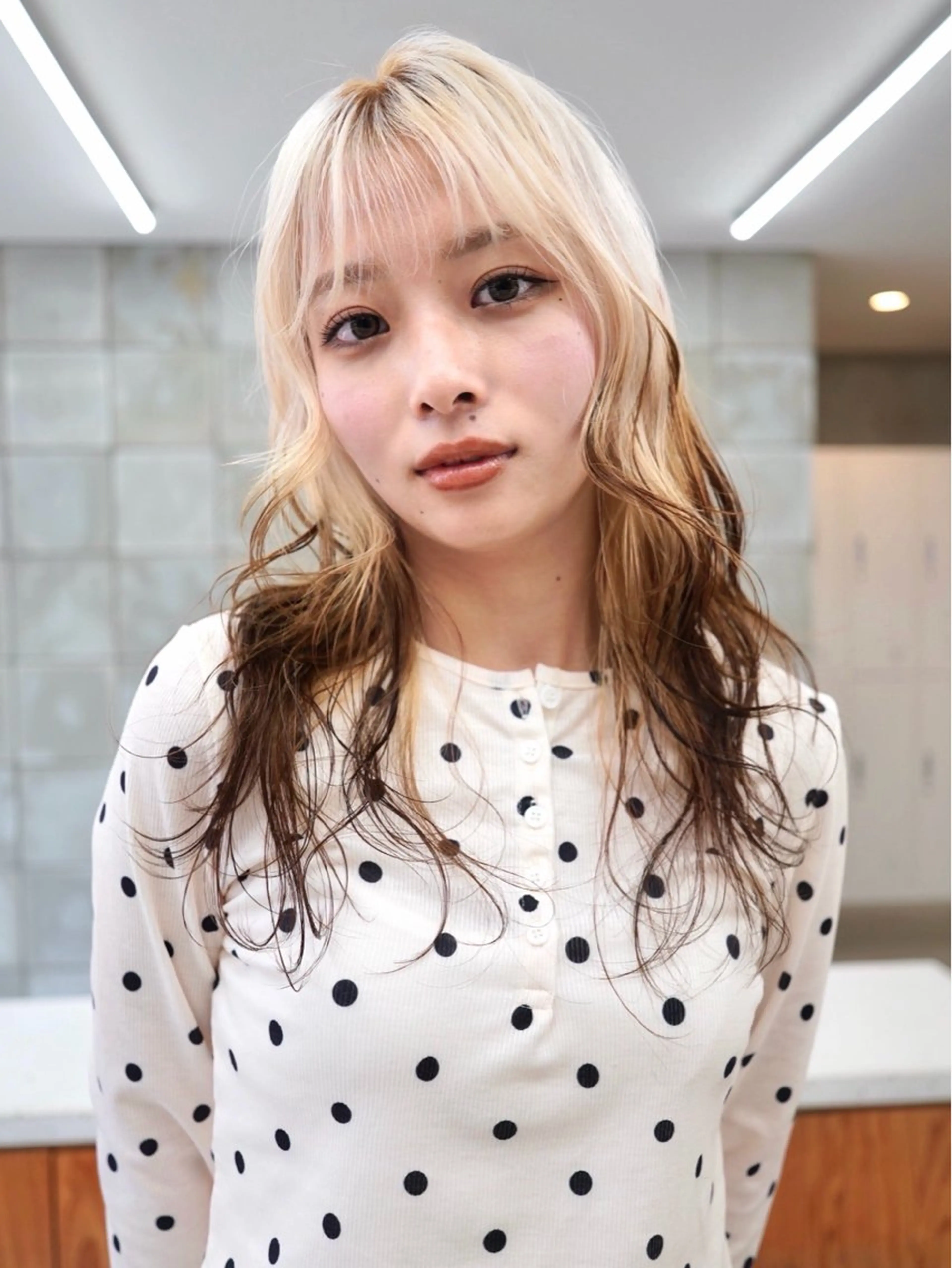 セミロング カラー デザインカラー カット ヘアカラー トリートメント デザイン/レイヤー Kaito🐩/栄のヘアスタイル